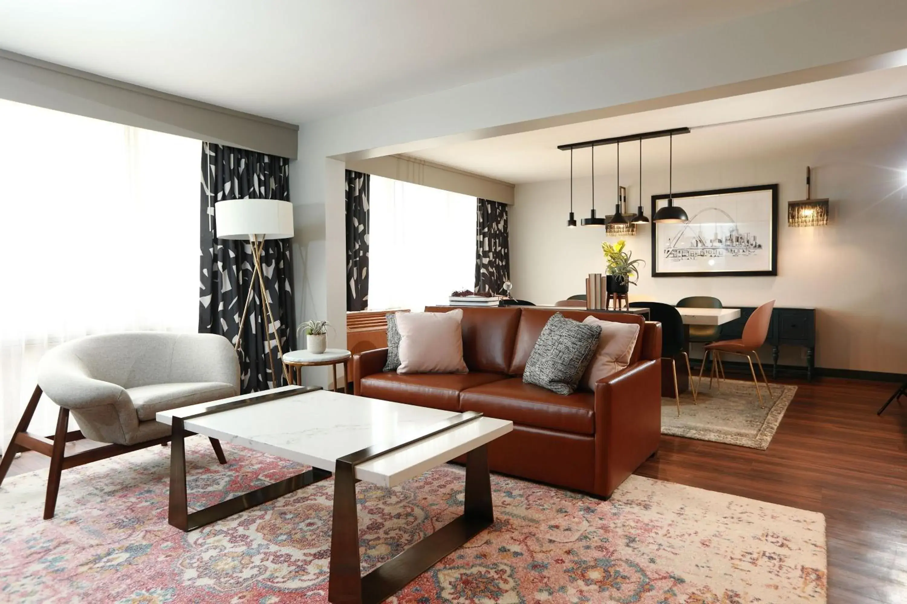 Living room in The Beeman Hotel Living room in The Beeman Hotel