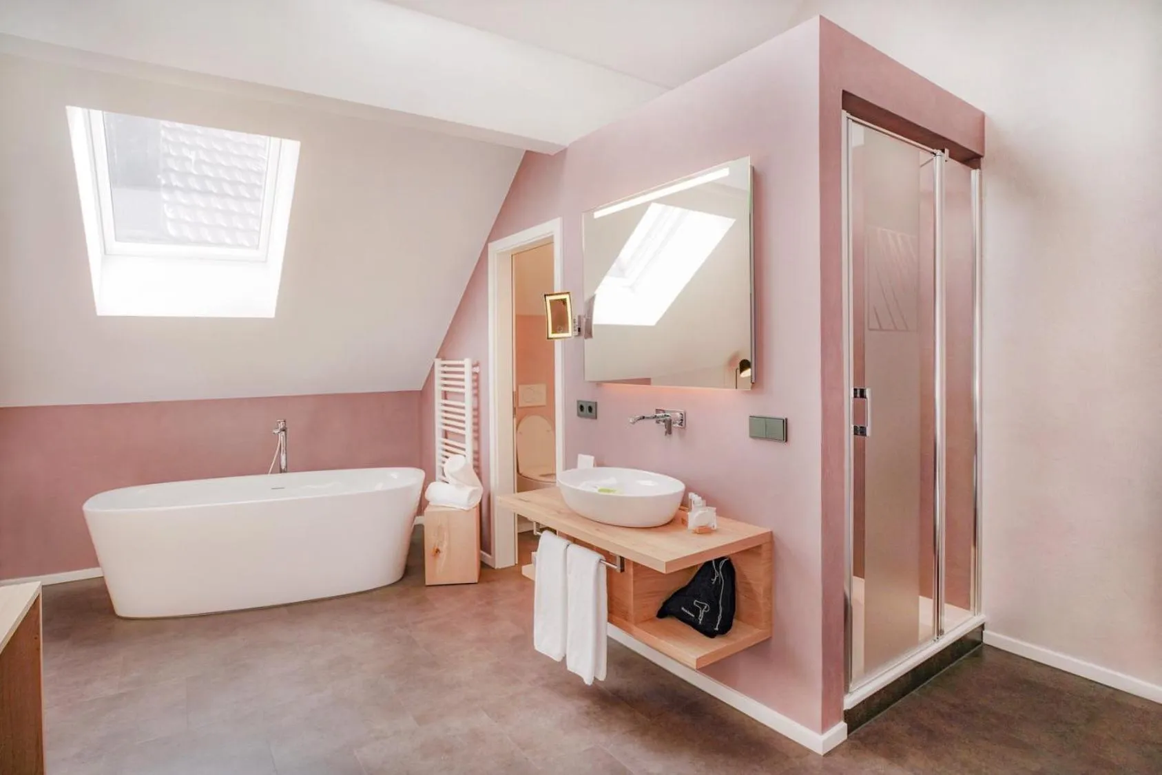 Bathroom in Hotel Restaurant Der Engel, Sasbachwalden