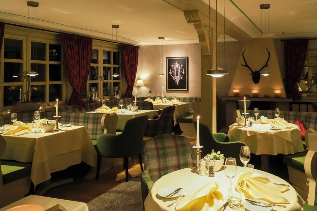 Restaurant/places to eat in Hotel Restaurant Der Engel, Sasbachwalden