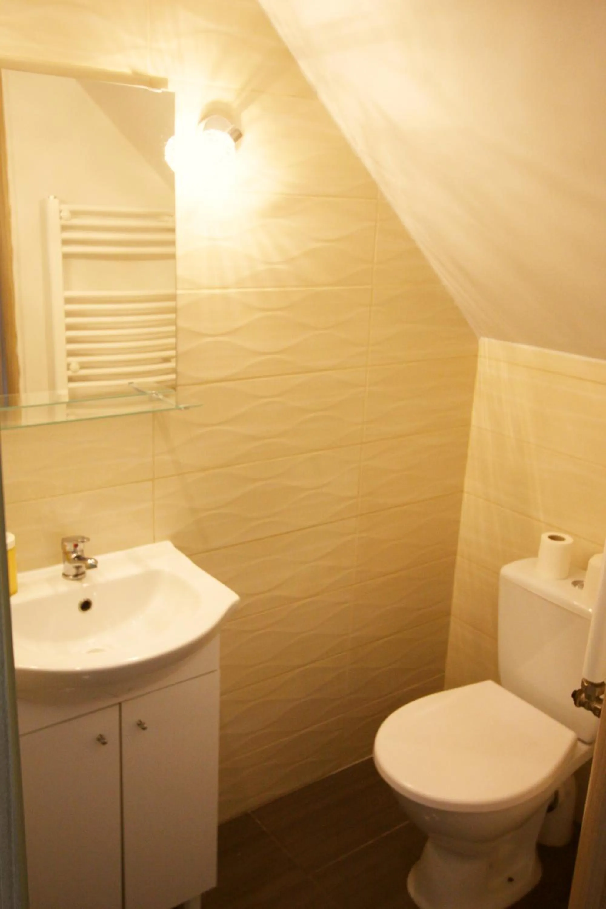 Pokoje Nadrzeczna 45