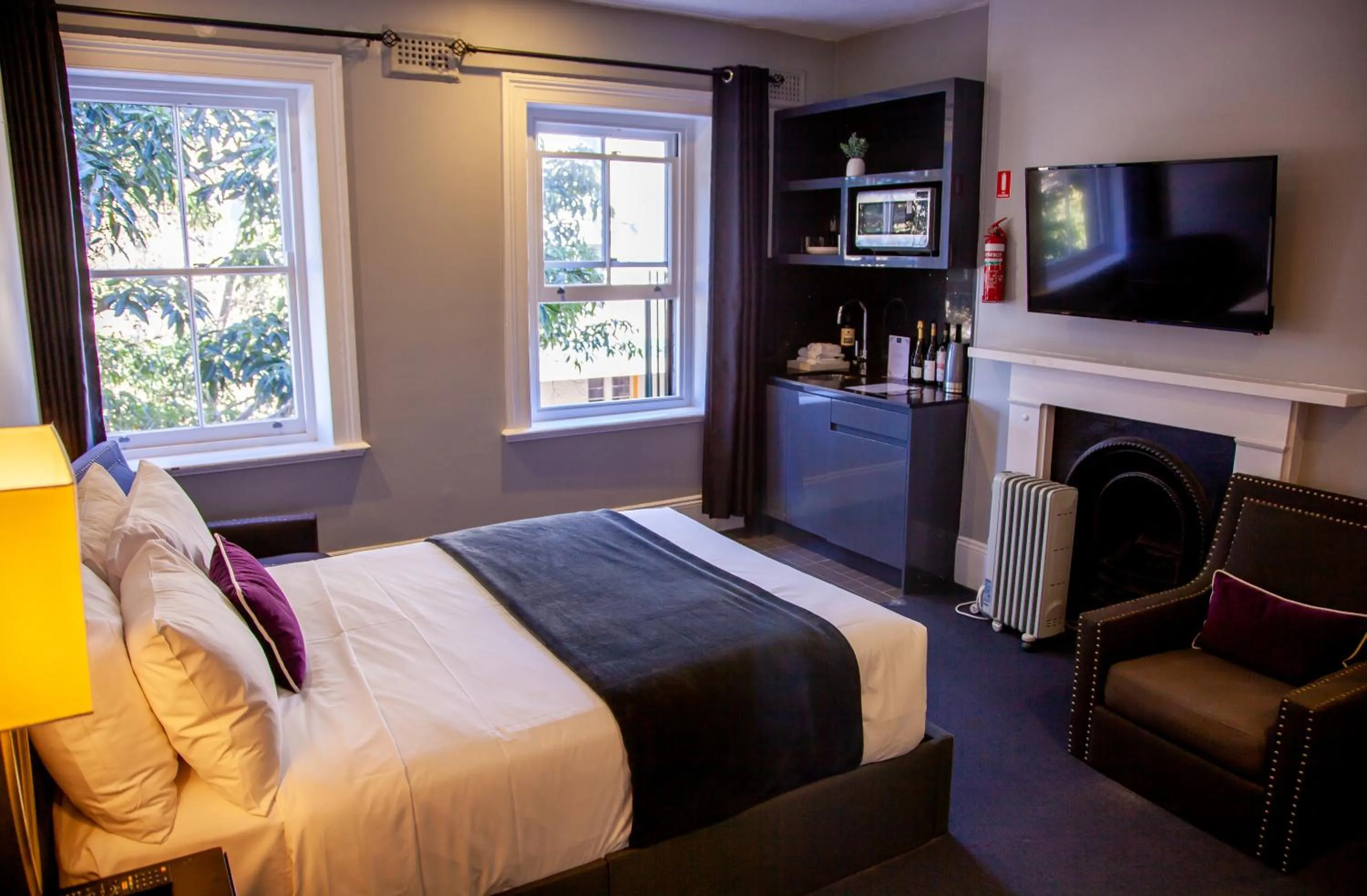 Bed in Bayswater Boutique Lodge - Potts Point