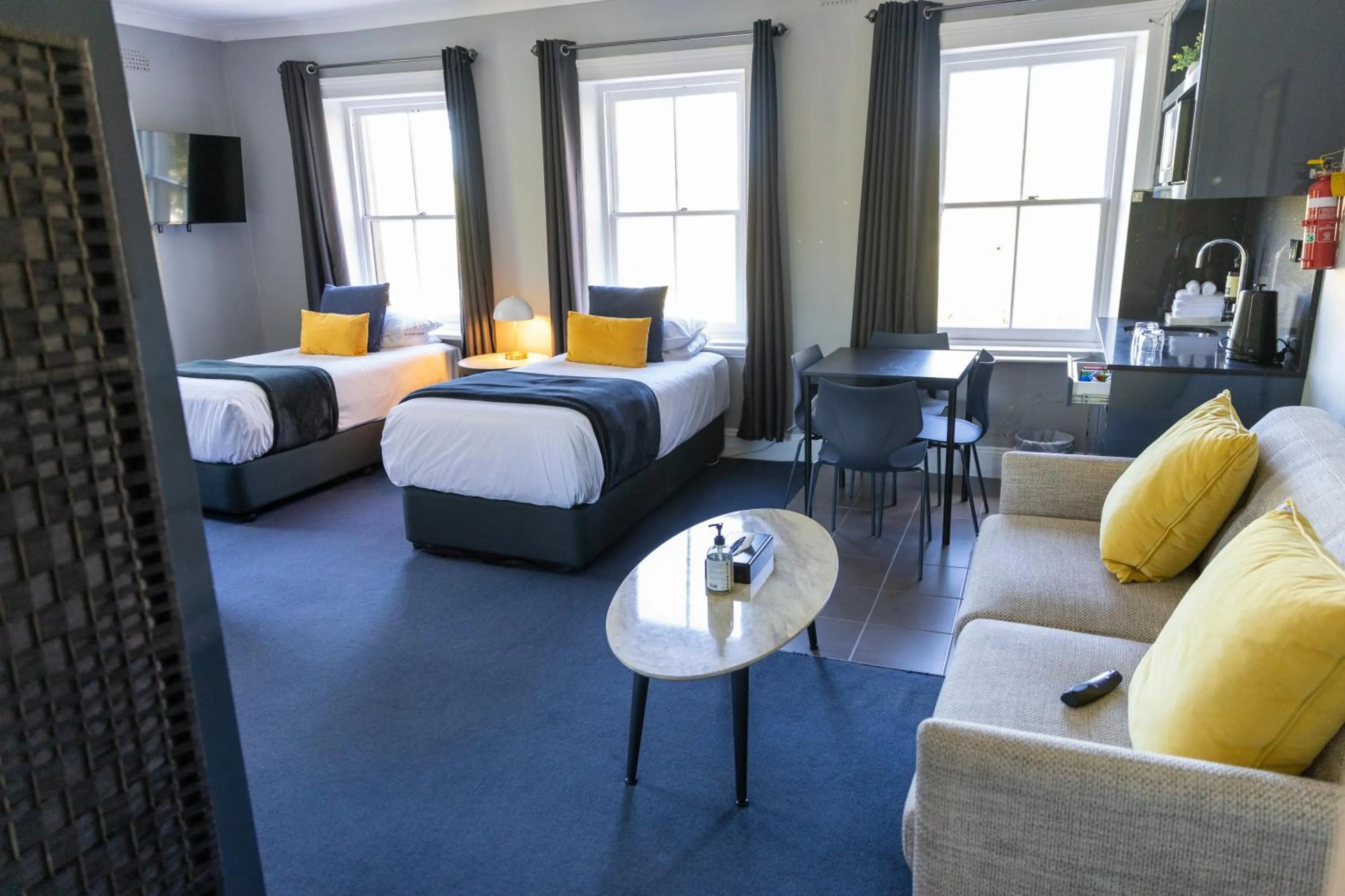 Bed in Bayswater Boutique Lodge - Potts Point