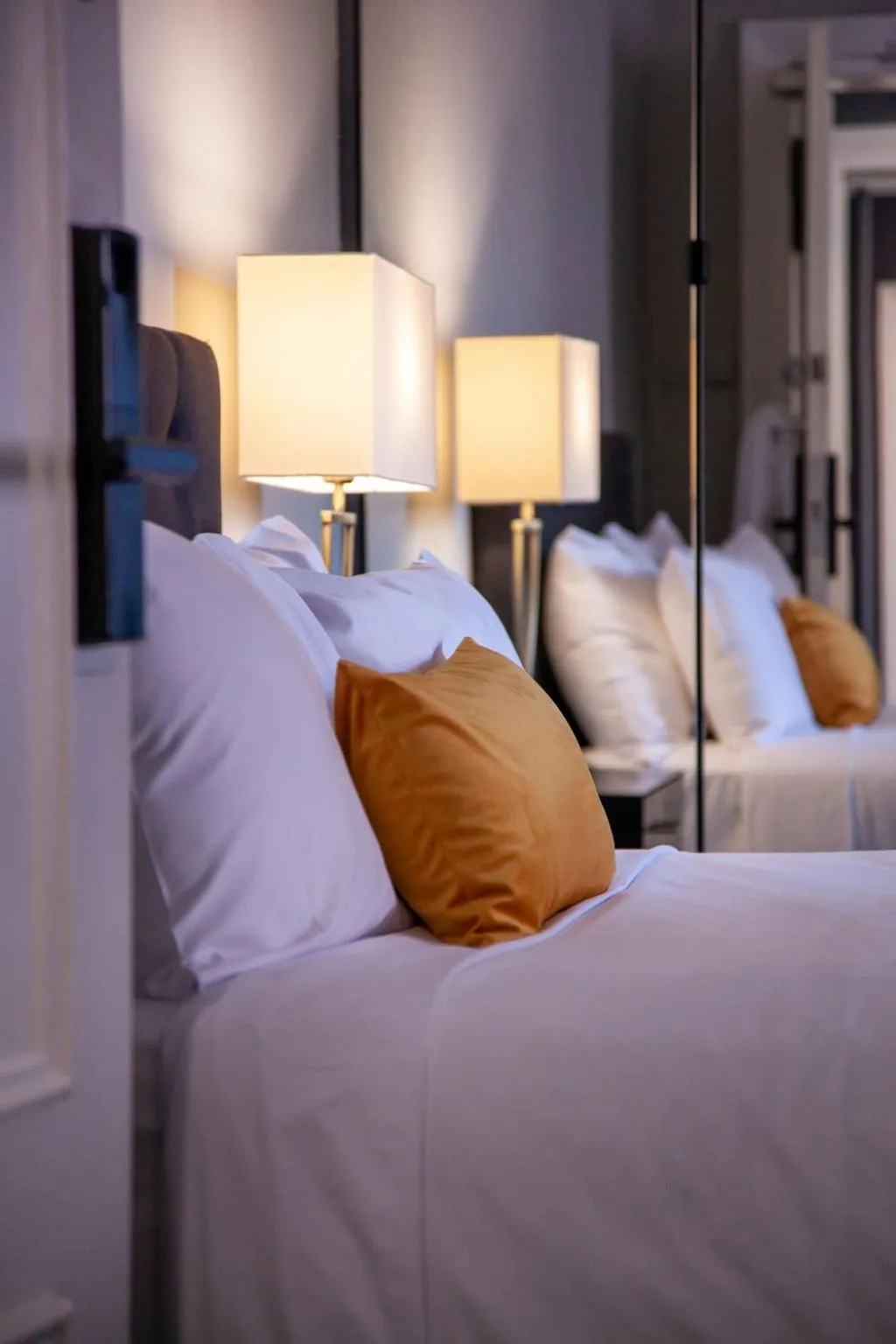 Bed in Bayswater Boutique Lodge - Potts Point