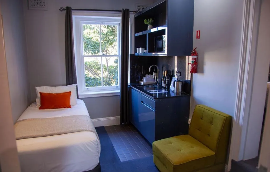Bed in Bayswater Boutique Lodge - Potts Point