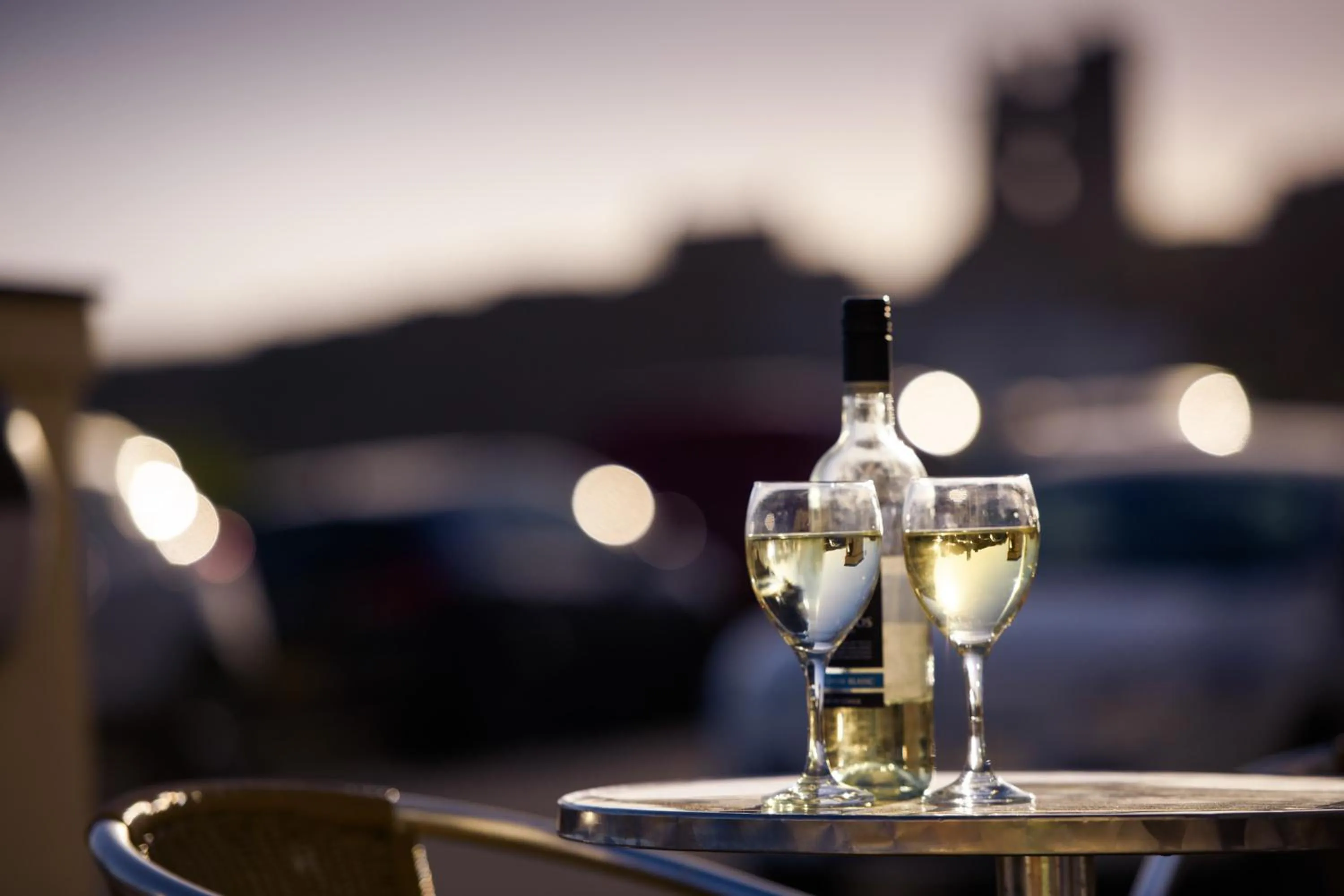 Patio in Delmont Hotel & View Restaurant