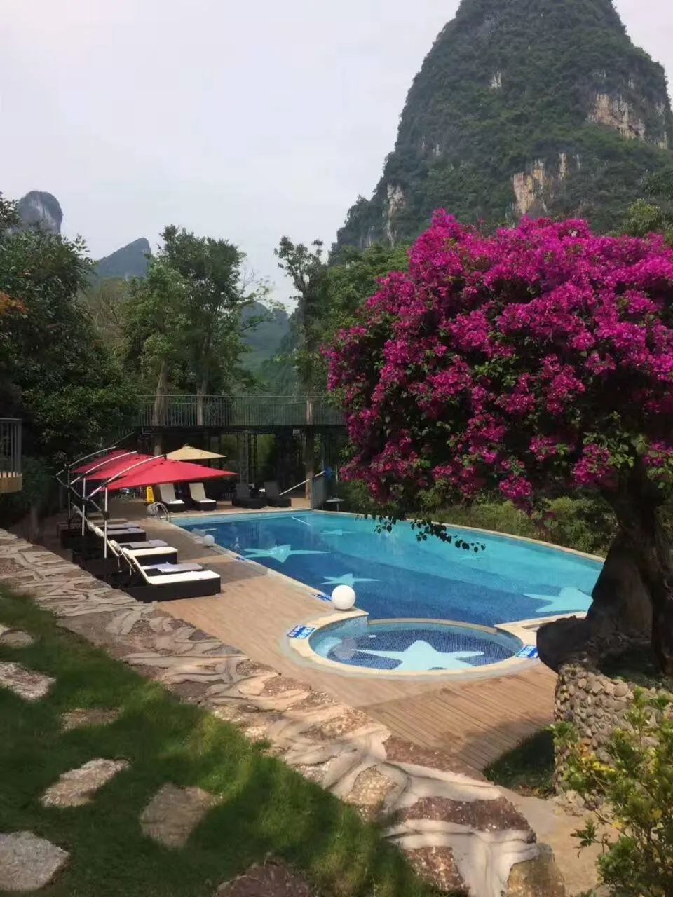Garden in Li River Resort