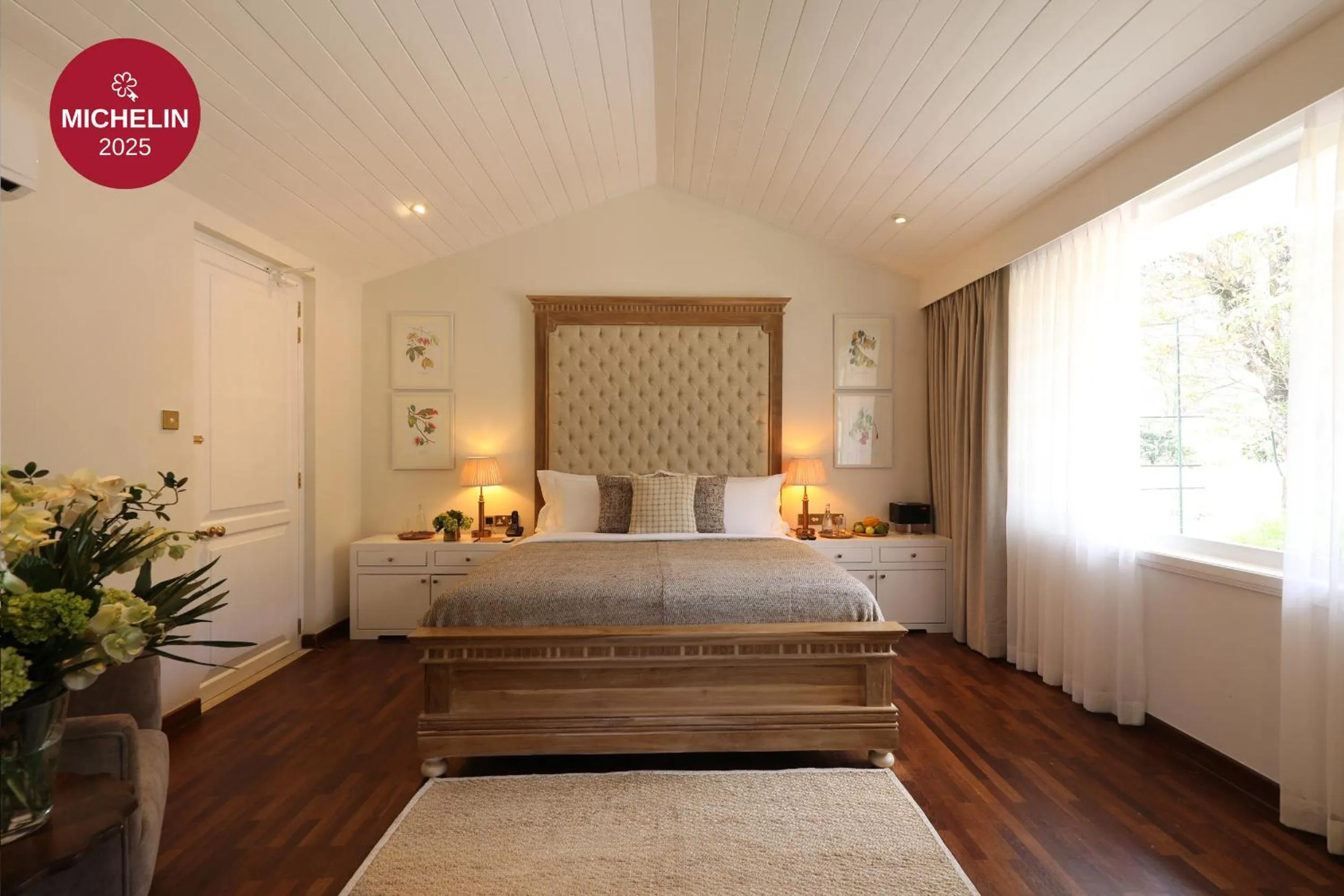 Bed in W15 Hanthana Estate Kandy