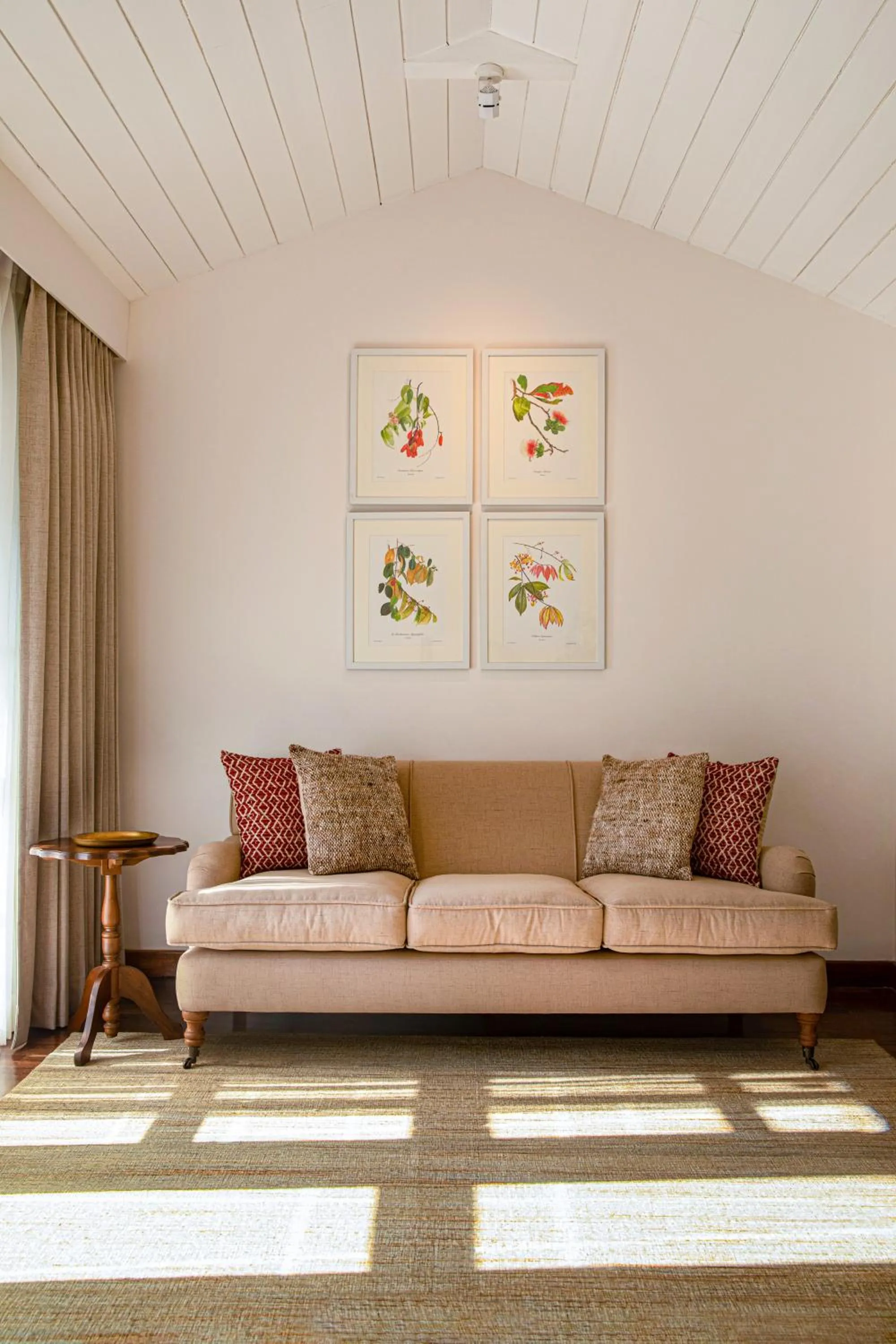 Living room in W15 Hanthana Estate Kandy