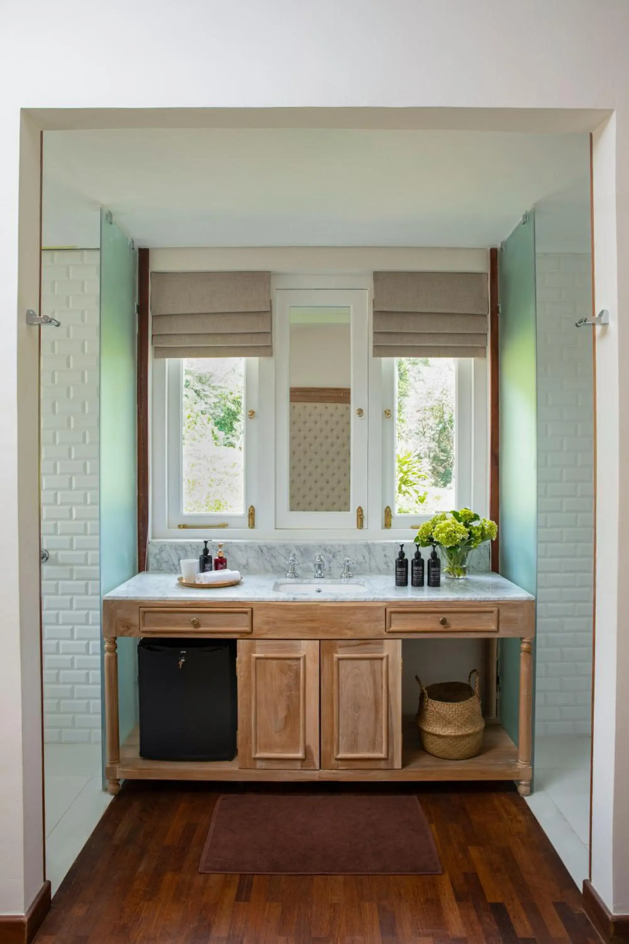 Bathroom in W15 Hanthana Estate Kandy Bathroom in W15 Hanthana Estate Kandy