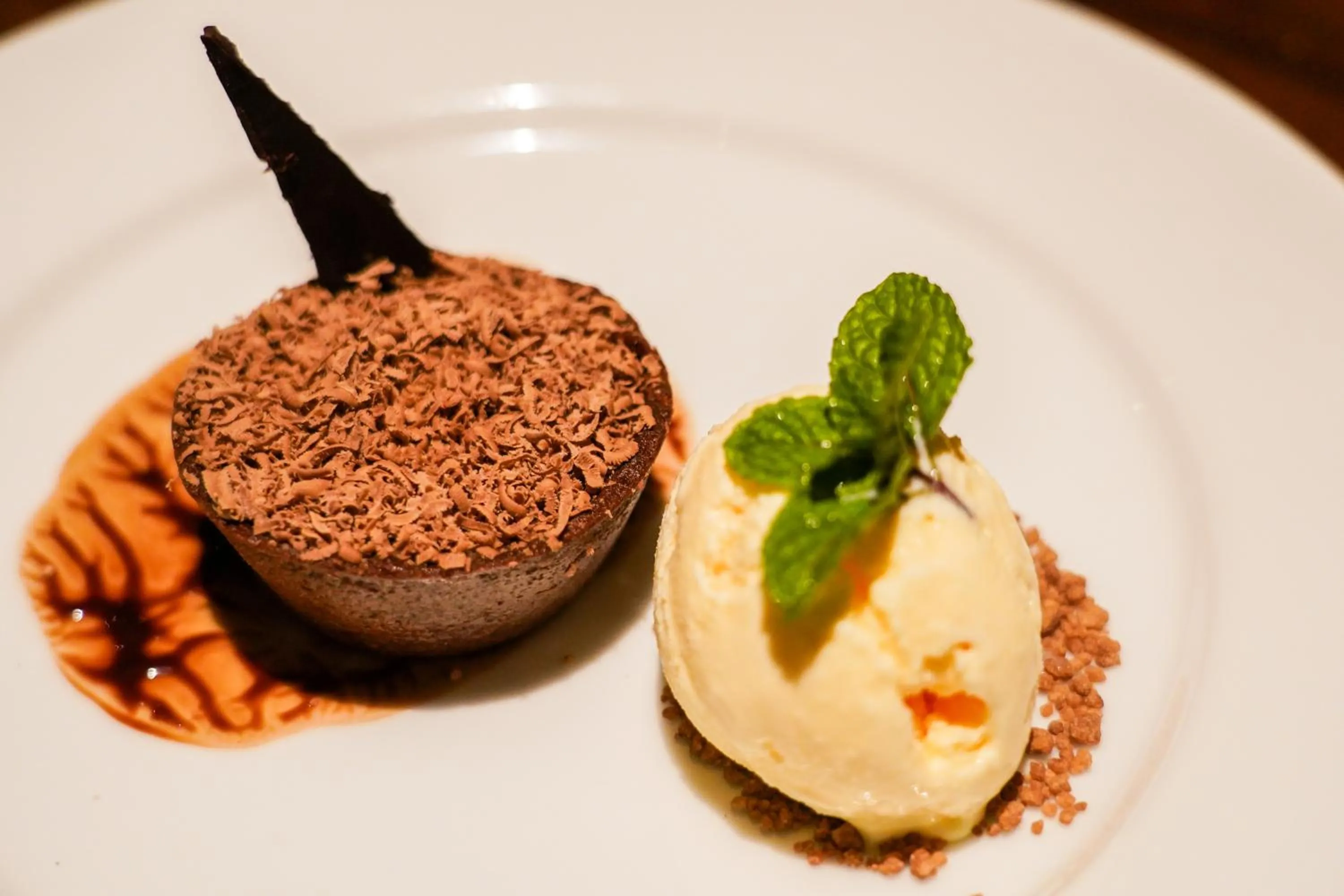 Food and drinks in W15 Hanthana Estate Kandy