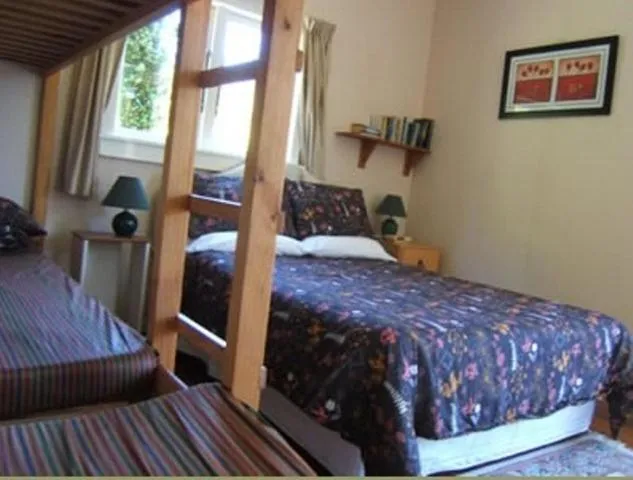 bunk bed, Bed in Te Mata Lodge