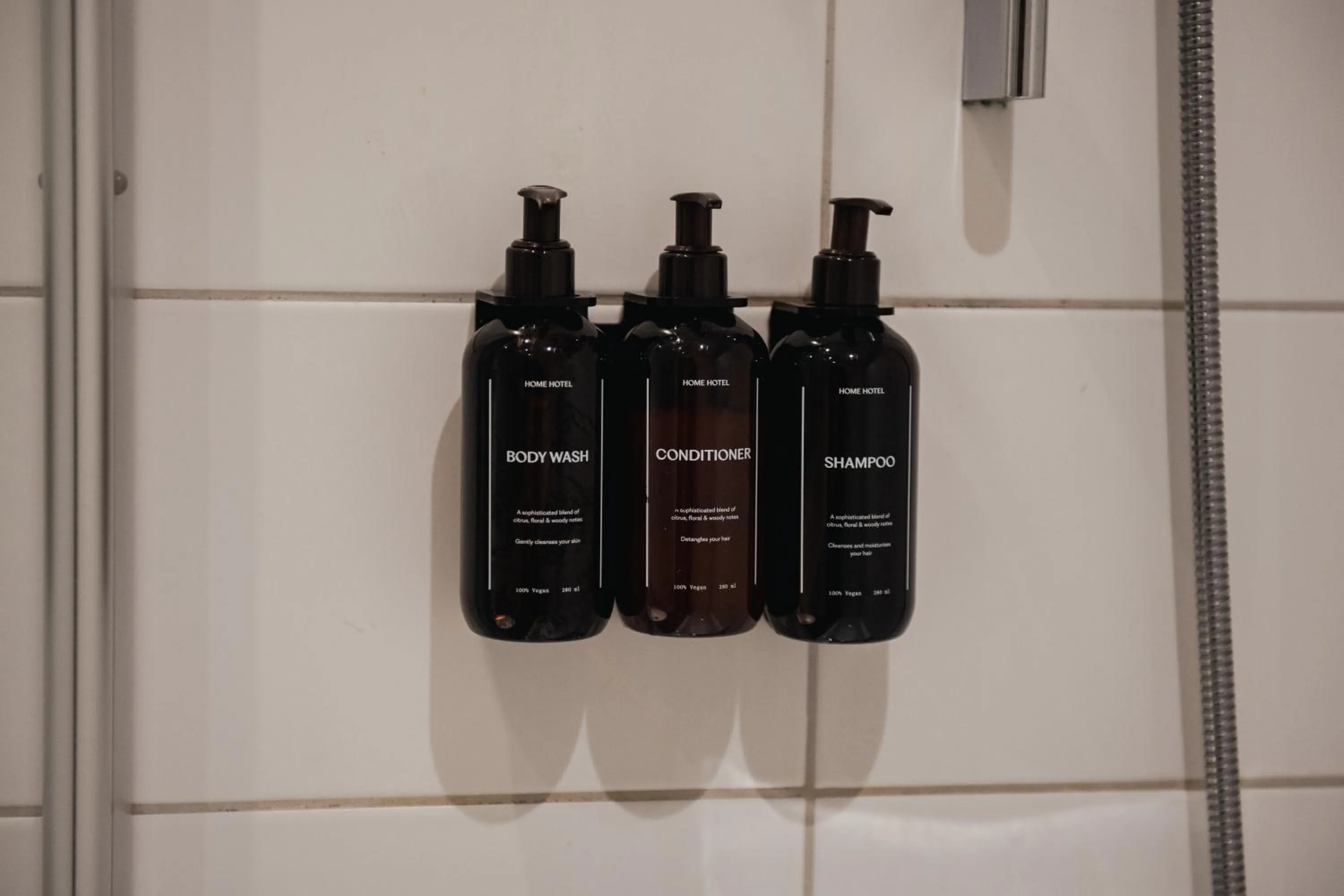 Shower in Home Hotel Slottsparken