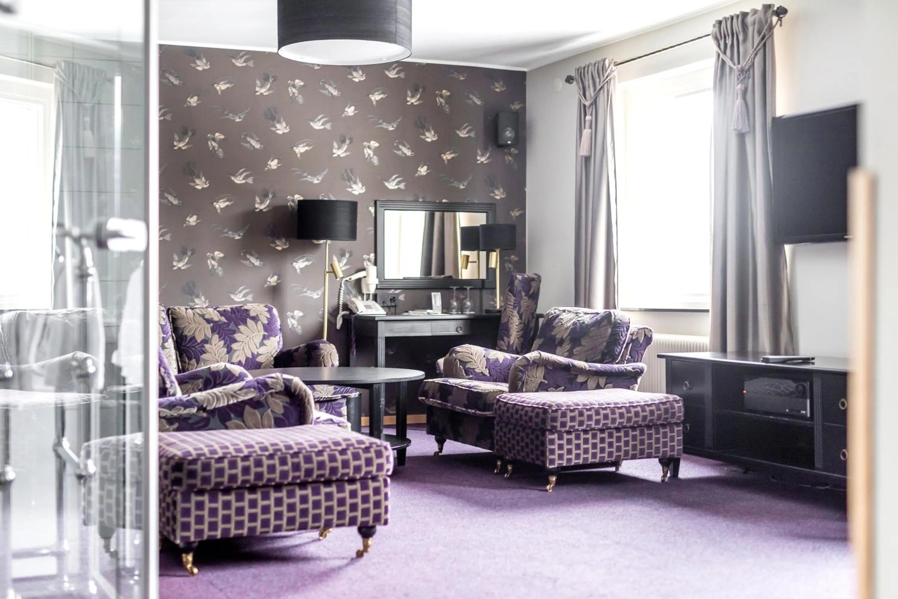 TV and multimedia in Clarion Collection Hotel Slottsparken