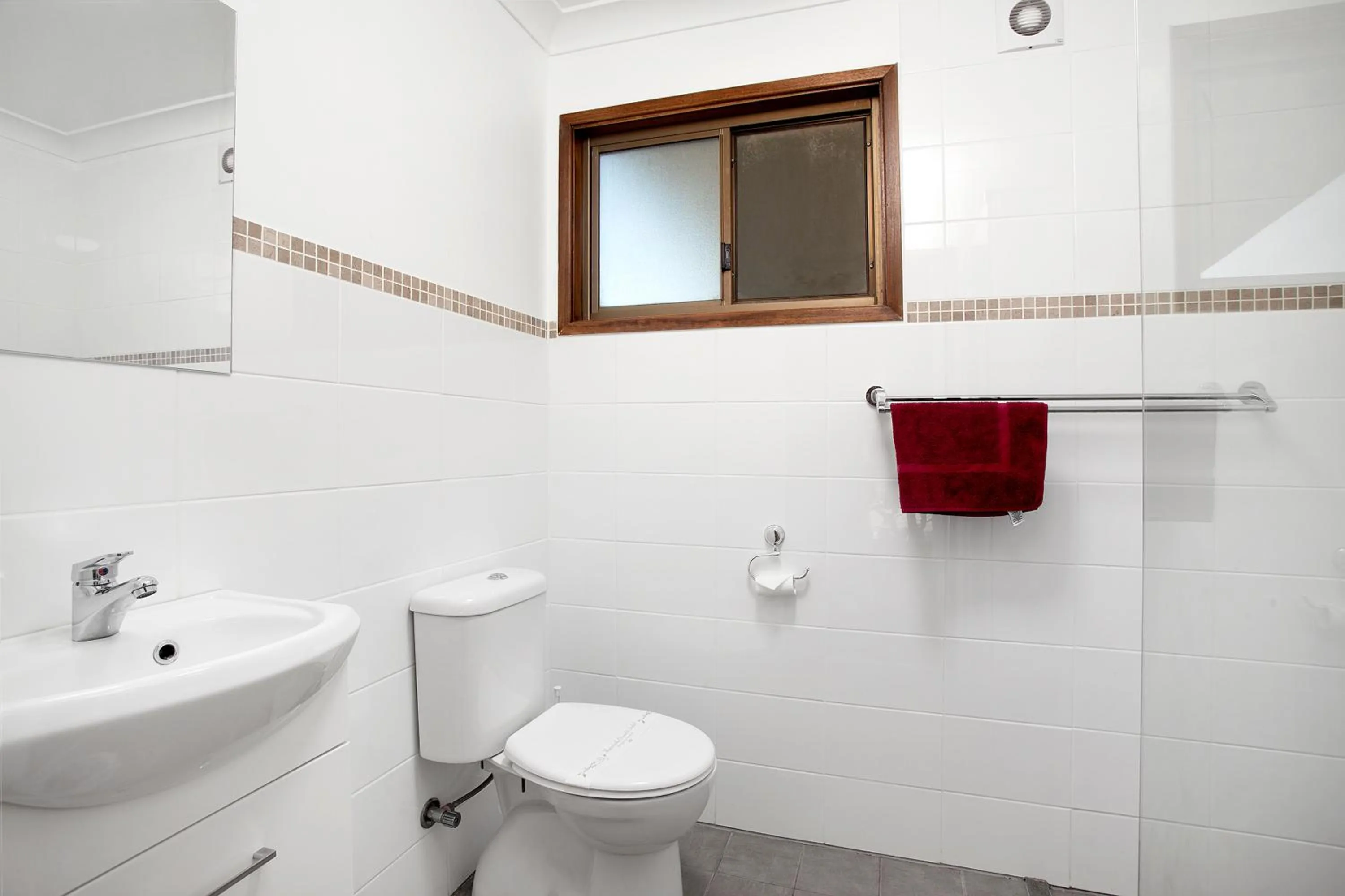 Shower in Armidale Tourist Park