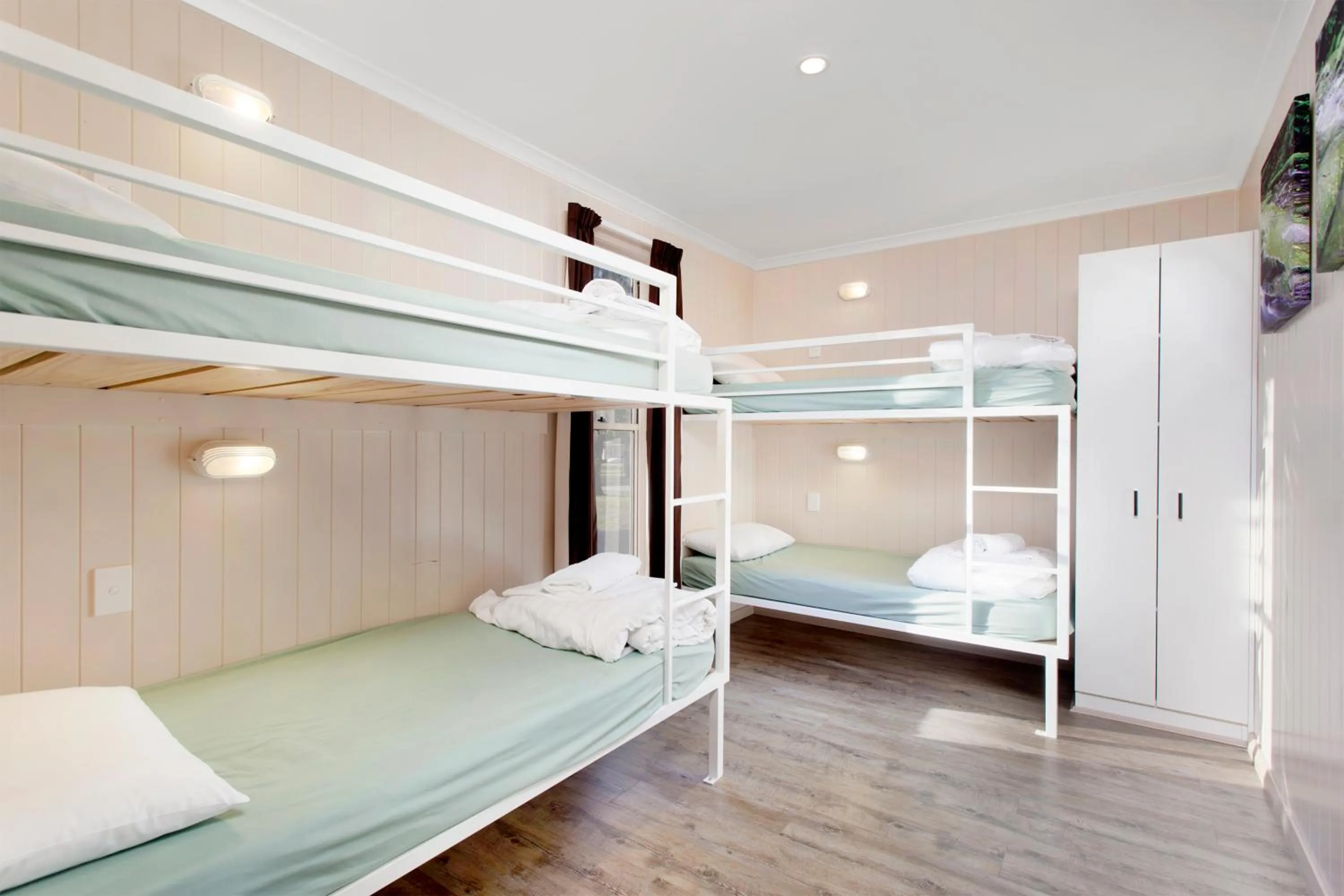 bunk bed, Bed in Armidale Tourist Park