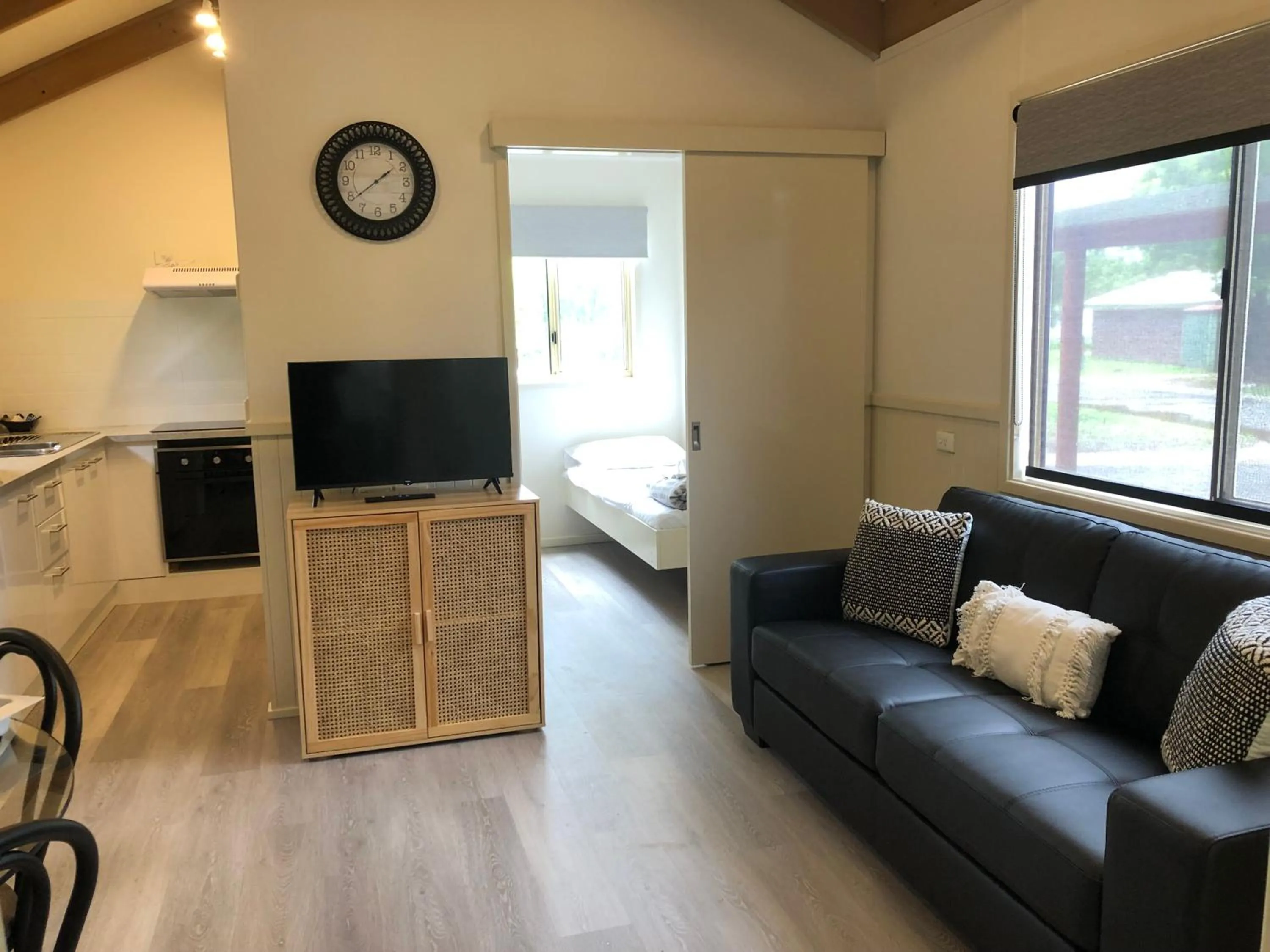 Living room in Armidale Tourist Park