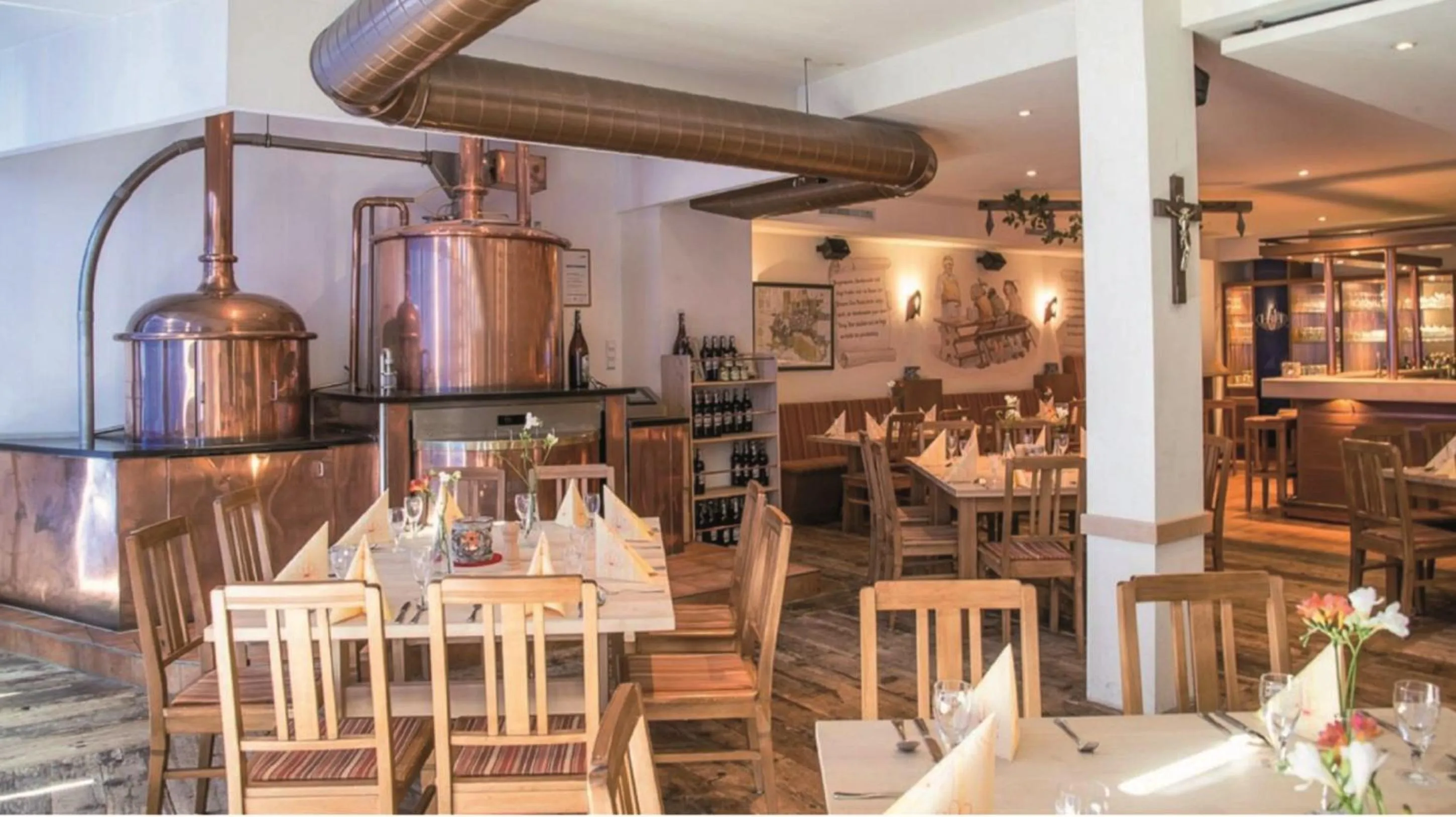 Restaurant/places to eat in Hotel am Schlosstheater