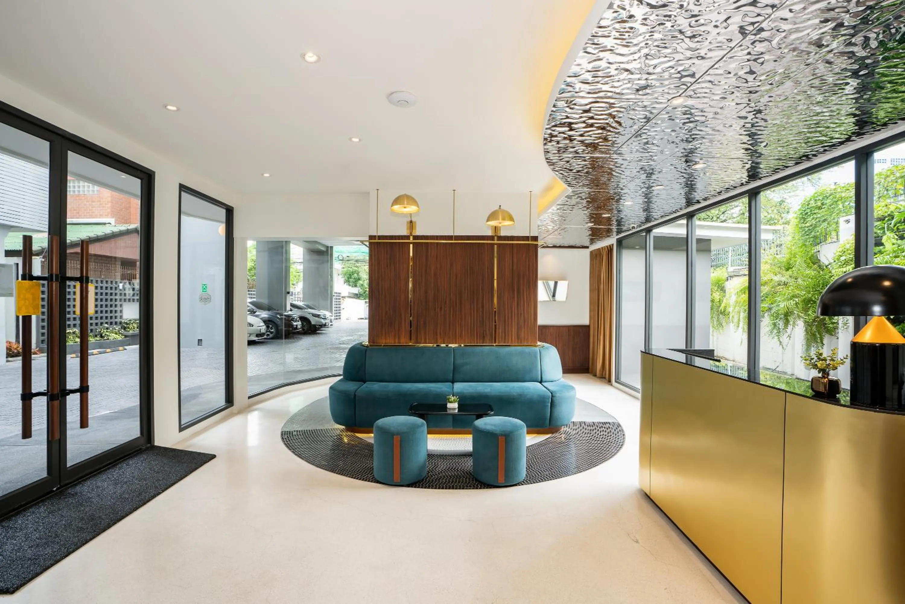 Lobby or reception in Hotel Amber Sukhumvit 85