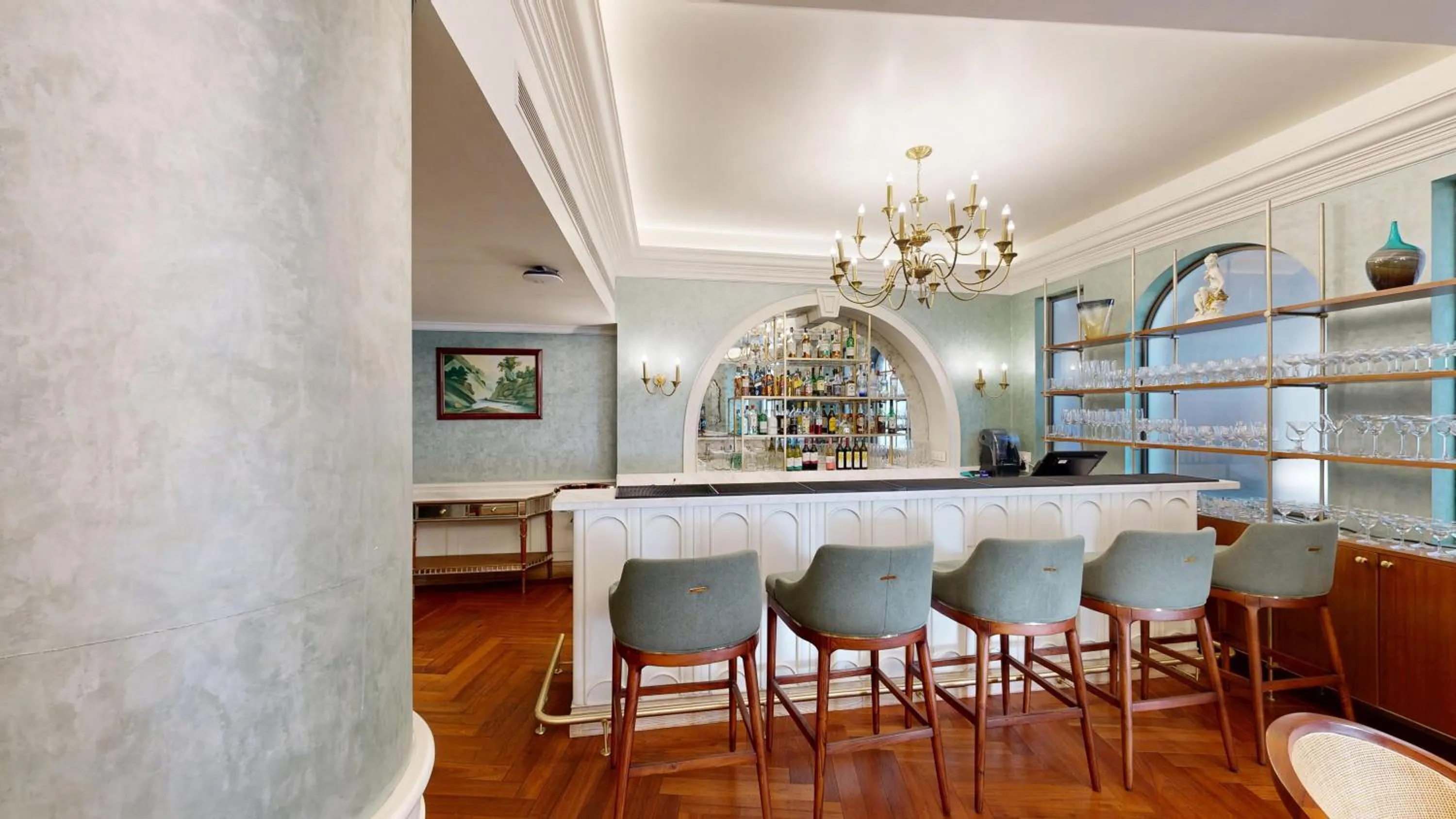 Lounge or bar in Namah Nainital, a member of Radisson Individuals Retreats