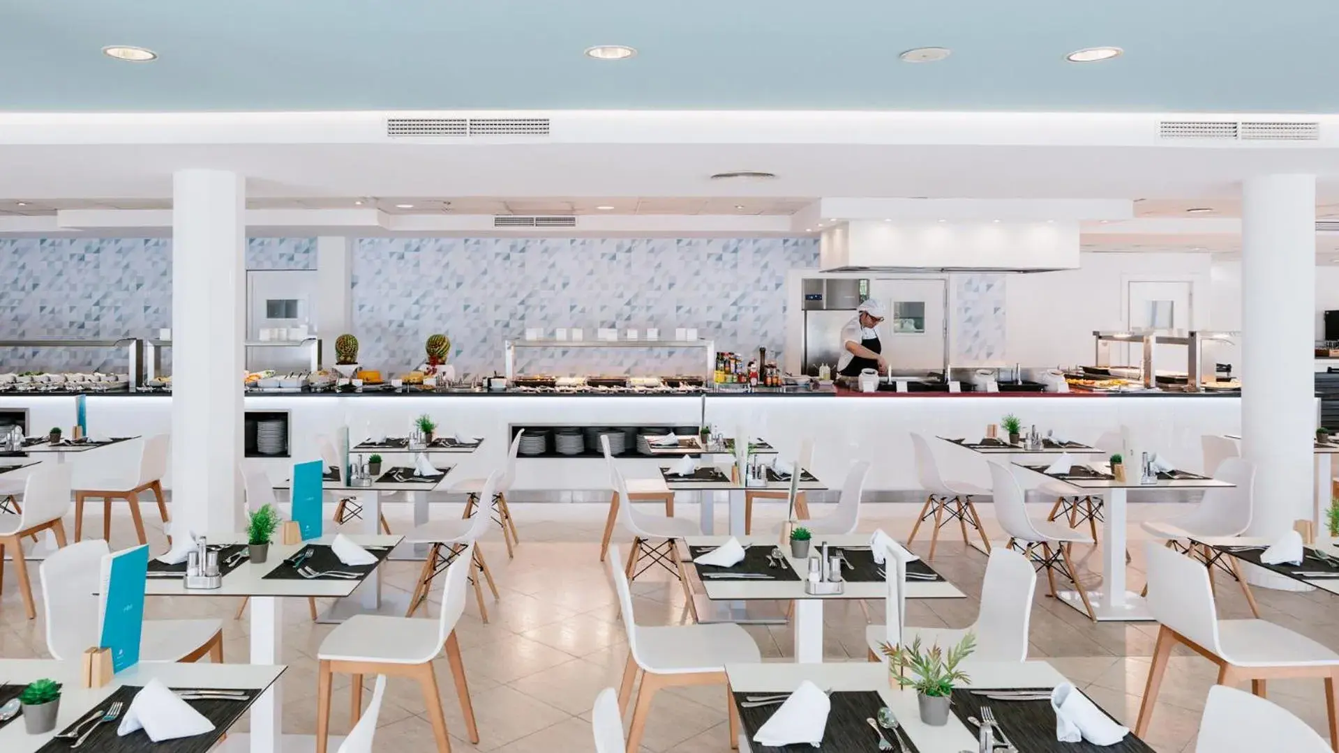 Restaurant/places to eat in Bordoy Alcudia Bay - Adults Only Restaurant/places to eat in Bordoy Alcudia Bay - Adults Only