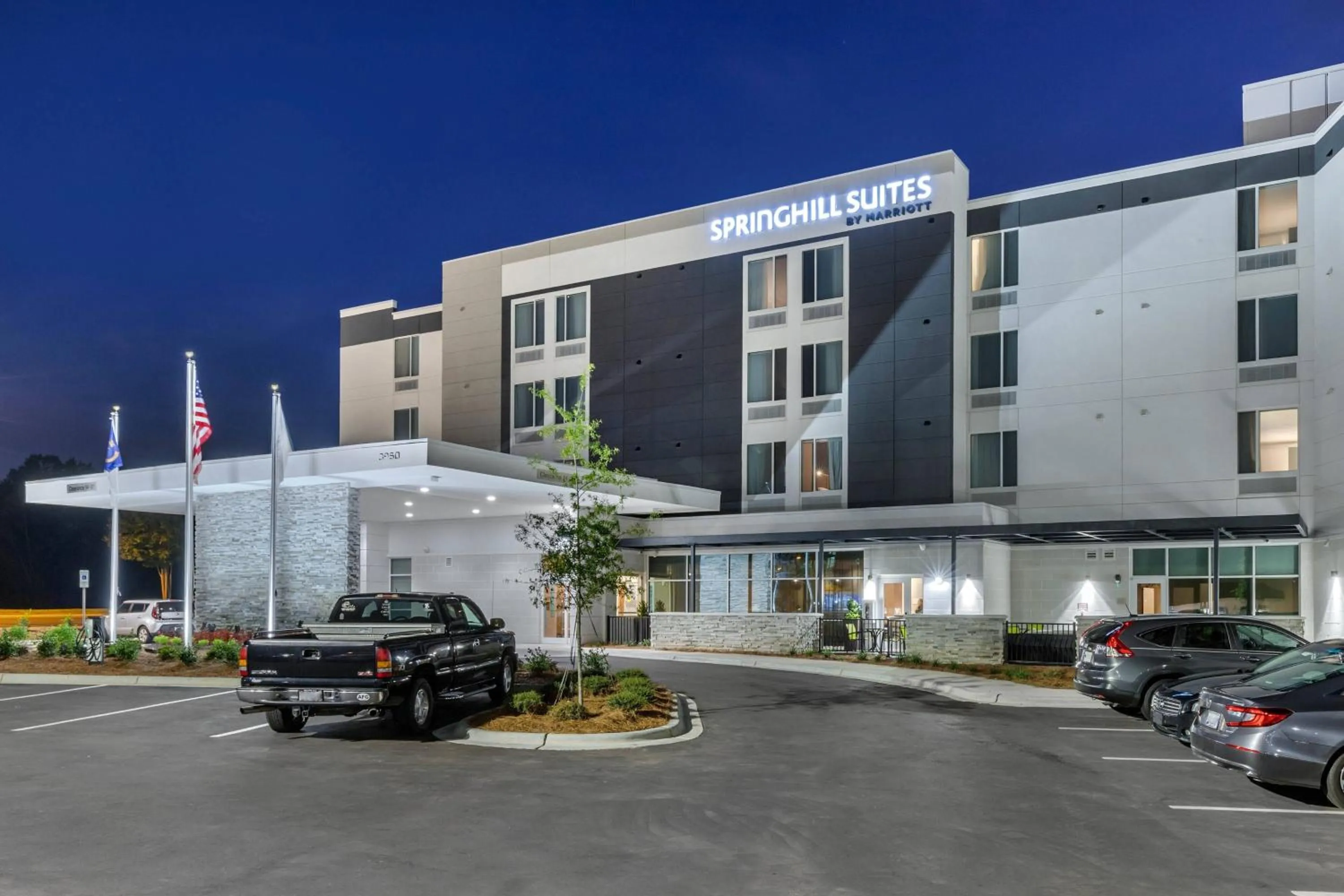 Property building in SpringHill Suites Charlotte Southwest