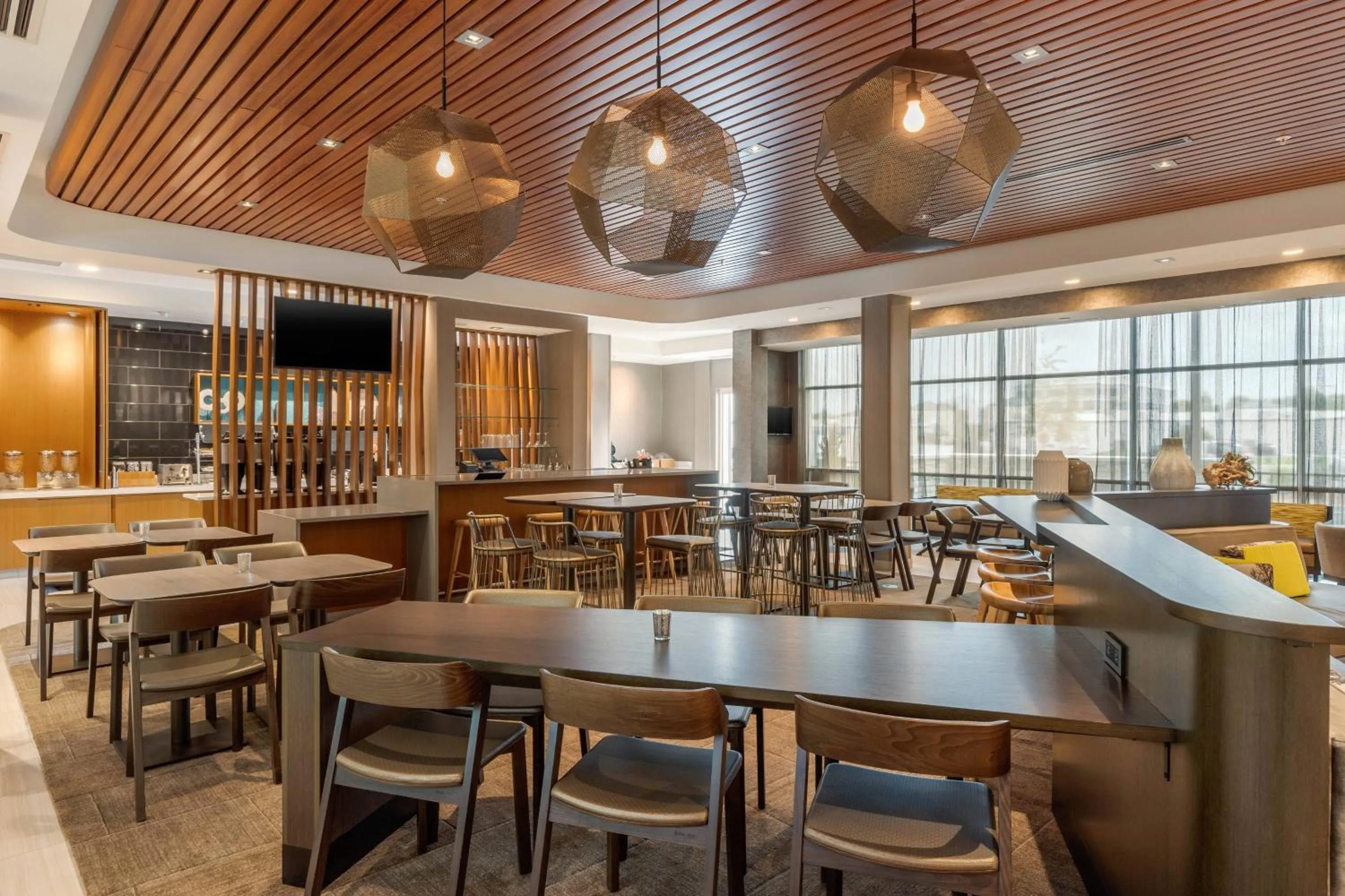 Restaurant/places to eat in SpringHill Suites Charlotte Southwest