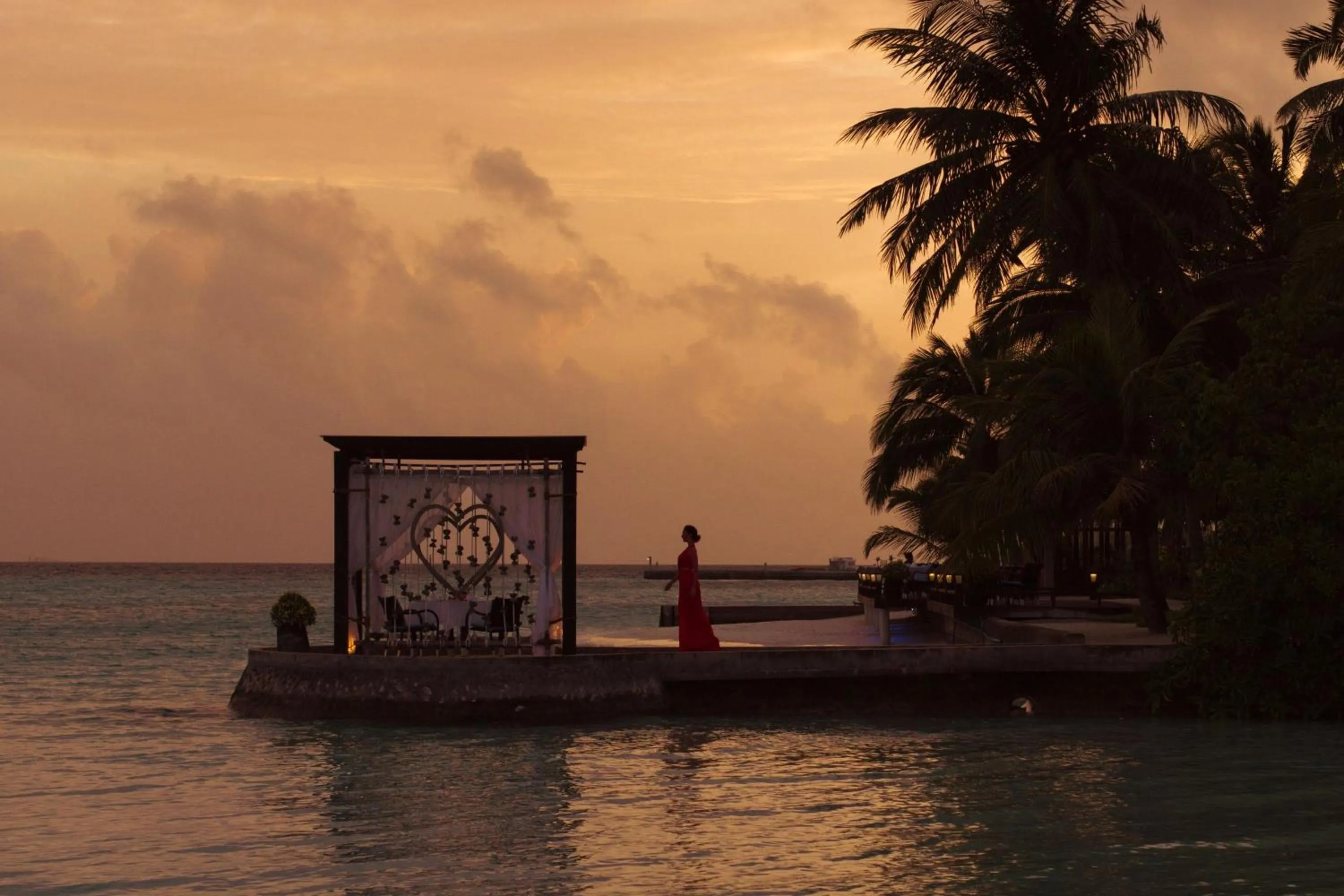 Restaurant/places to eat in Sheraton Maldives Full Moon Resort & Spa