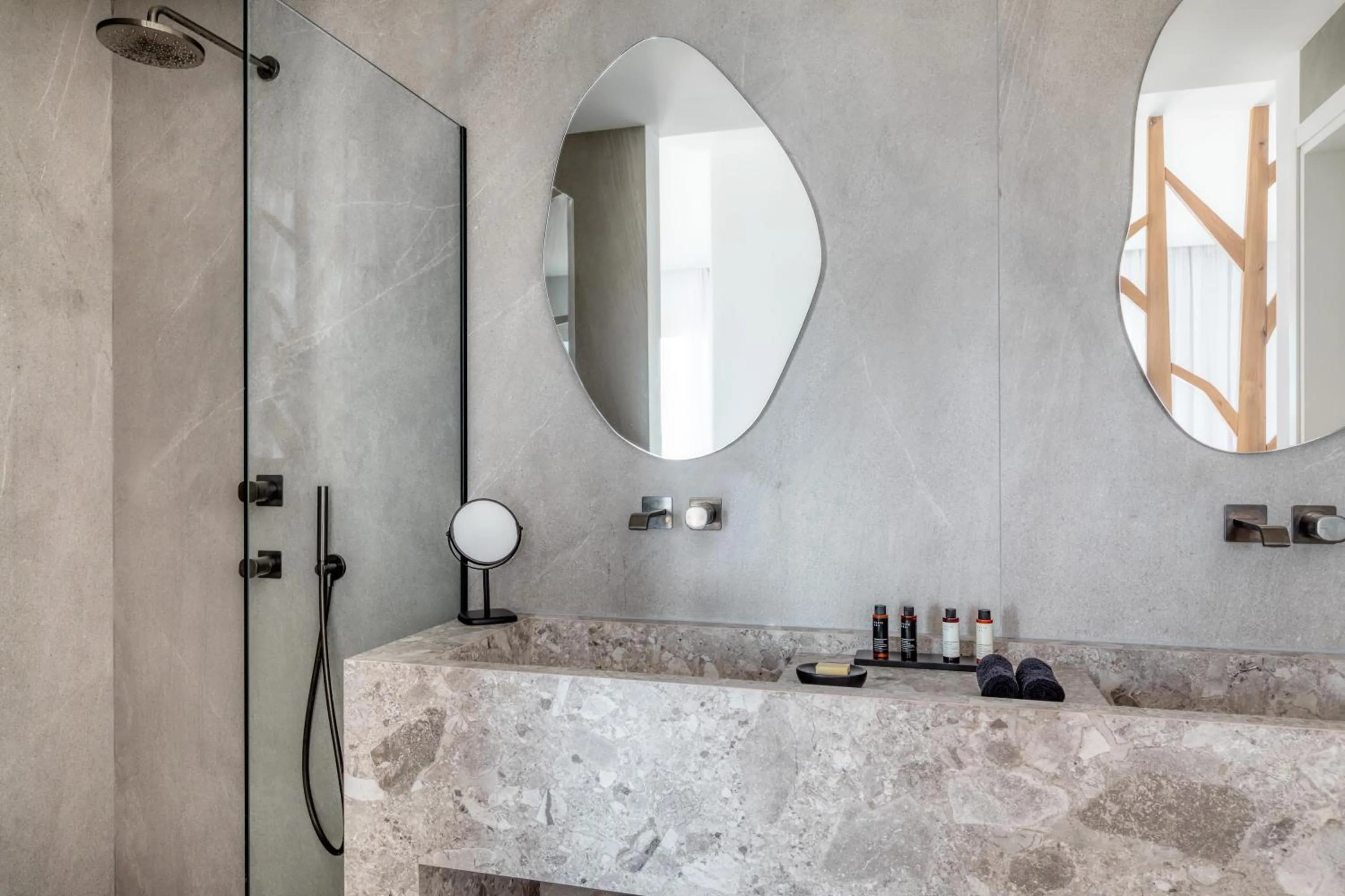 Bathroom in Elia Mykonos Resort