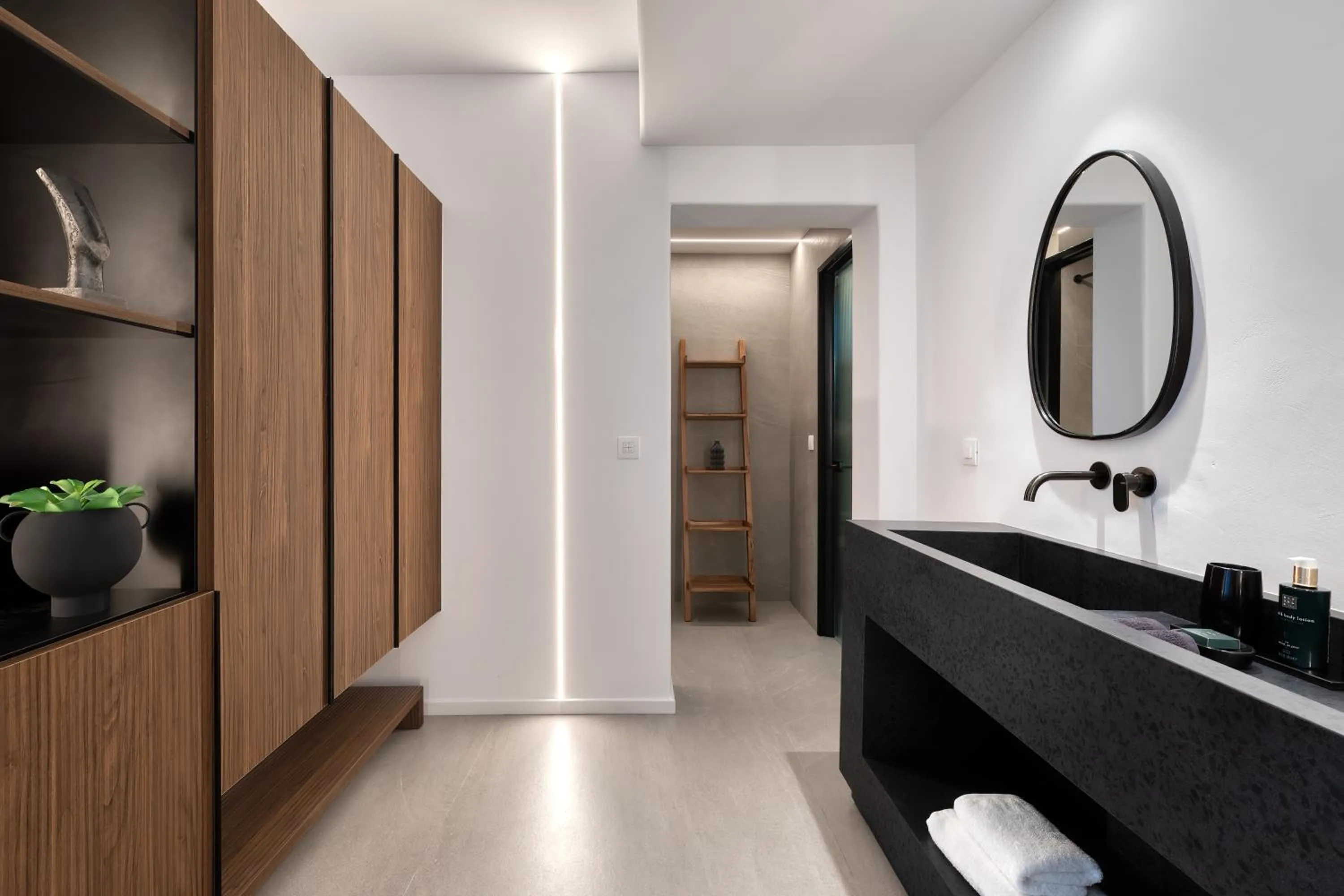 Bathroom in Elia Mykonos Resort