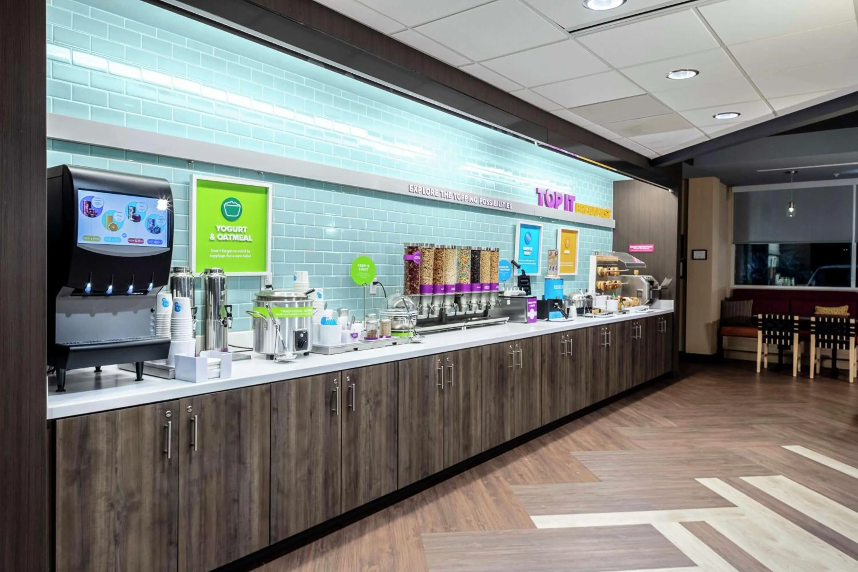 Breakfast in Tru By Hilton Crossett