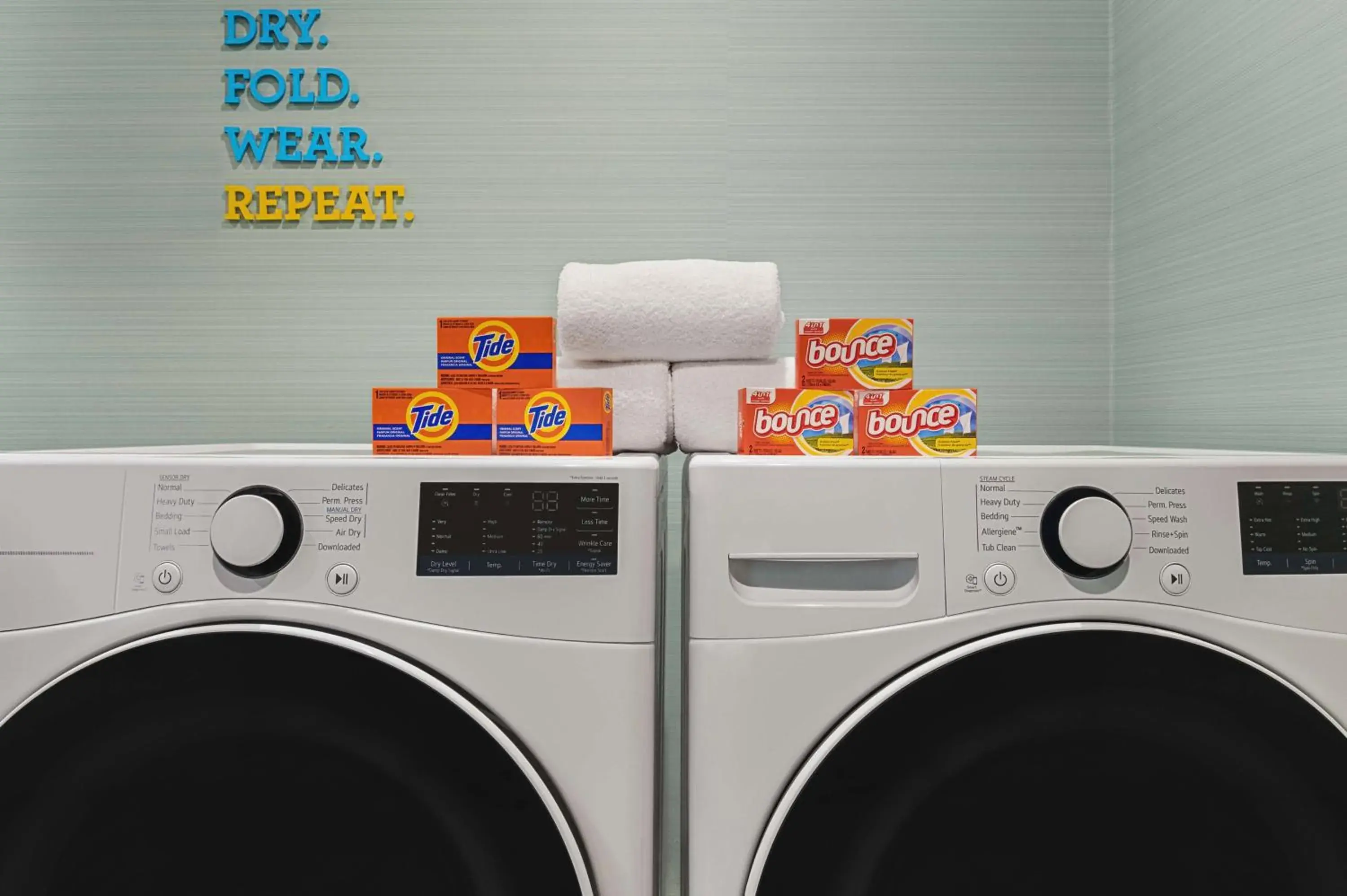 Property building in Tru By Hilton Greenville Woodruff Road, SC Property building in Tru By Hilton Greenville Woodruff Road, SC