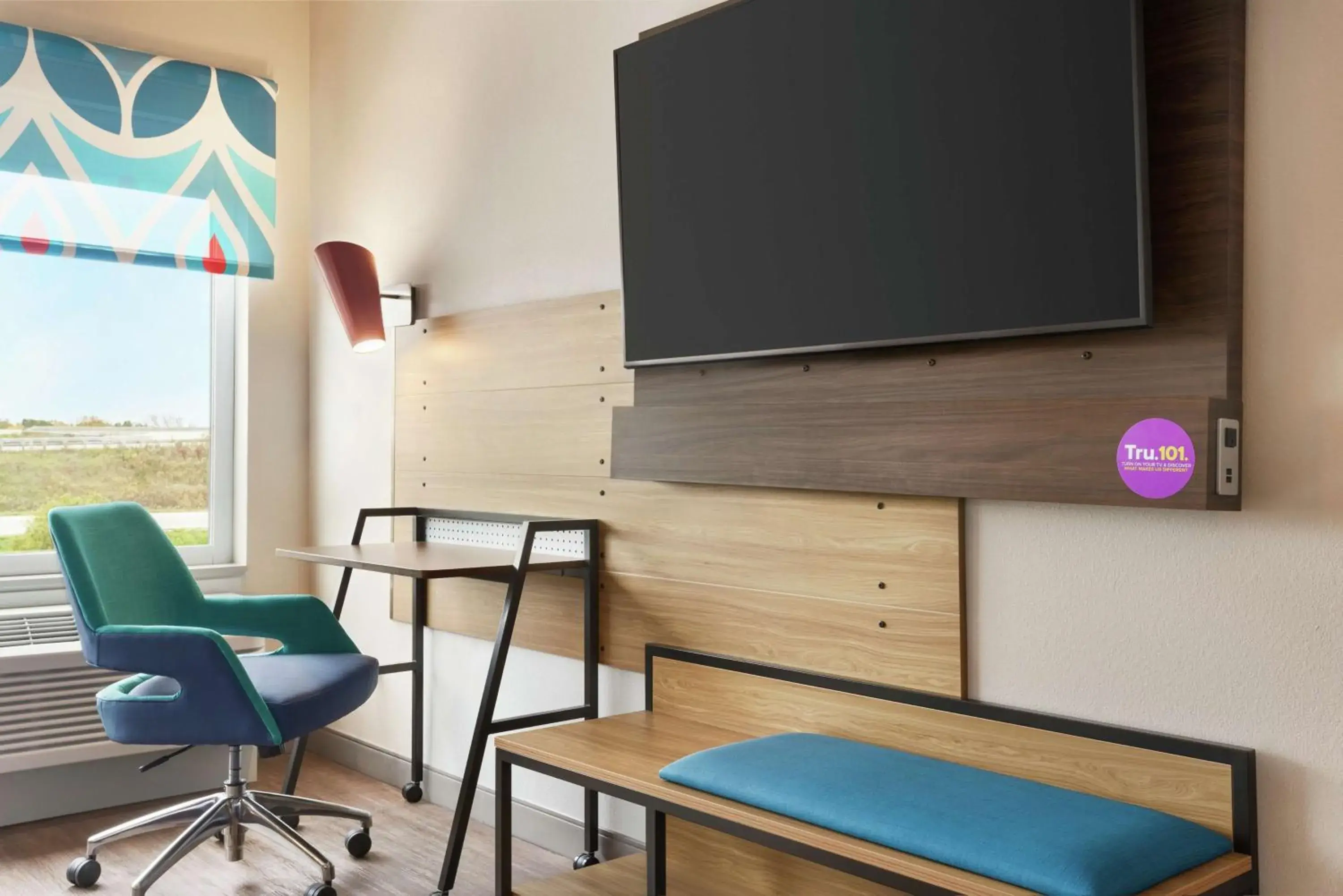 Bedroom in Tru By Hilton Milwaukee Brookfield Bedroom in Tru By Hilton Milwaukee Brookfield