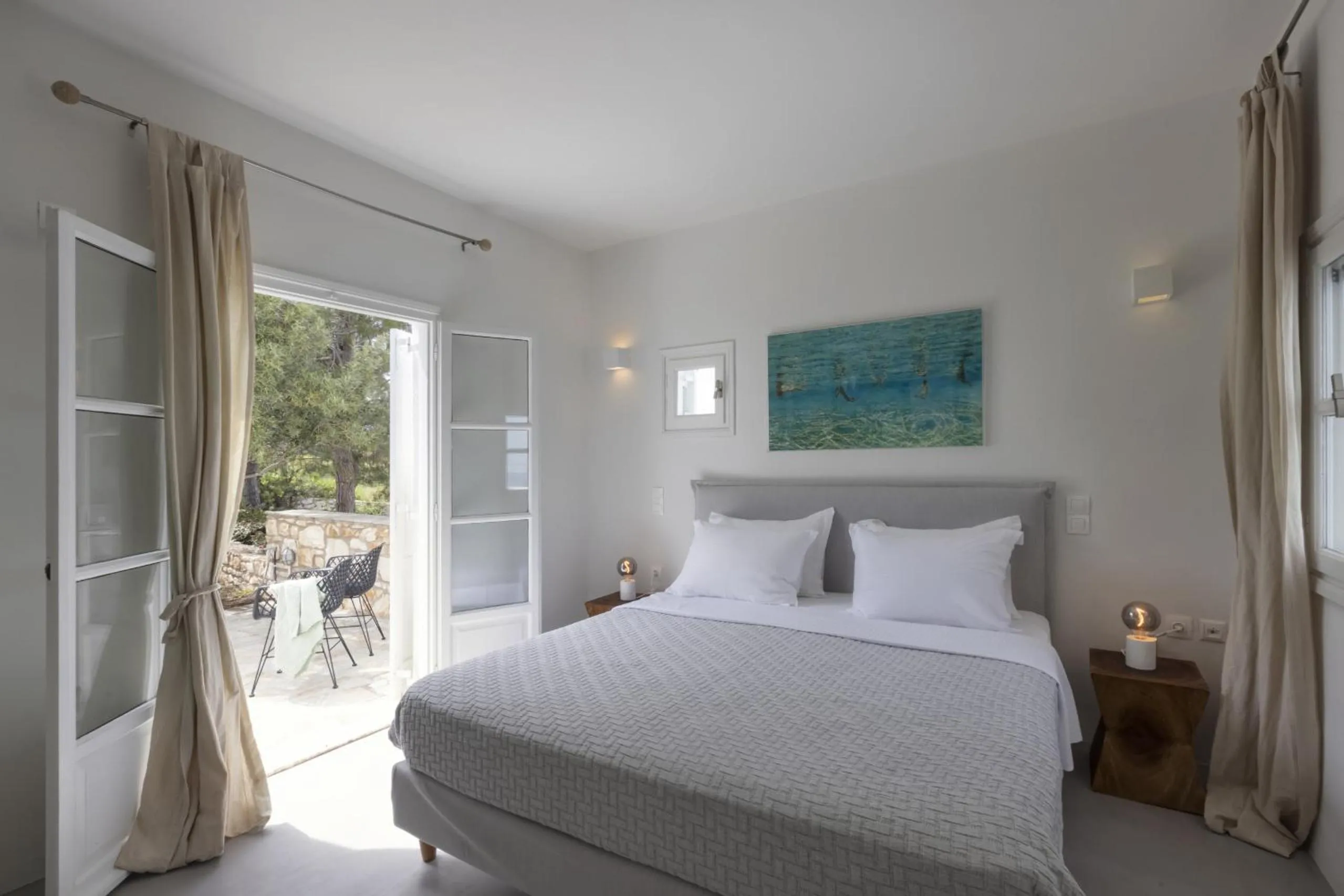 Bed in Villa Alkyoni · Beautiful 8-person Family Villa with Great Views