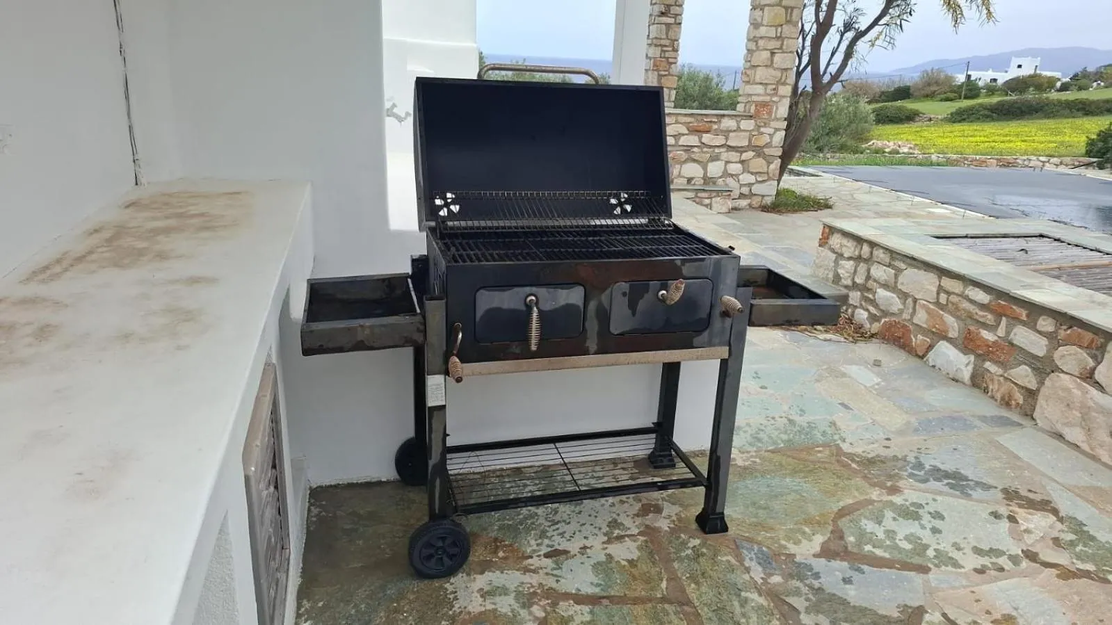Off site in Villa Alkyoni · Beautiful 8-person Family Villa with Great Views