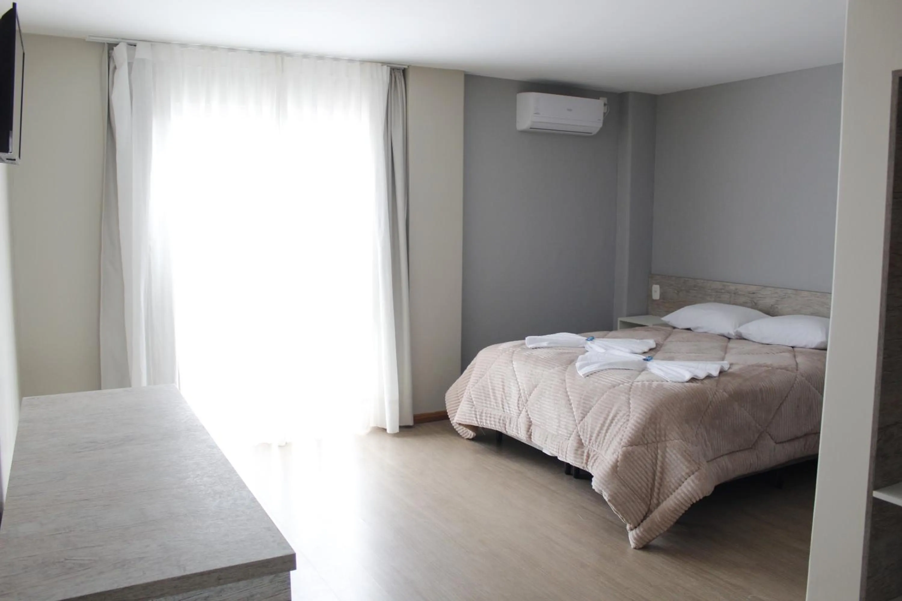 Bedroom, Bed in Pousada Essência Serrana Gramado