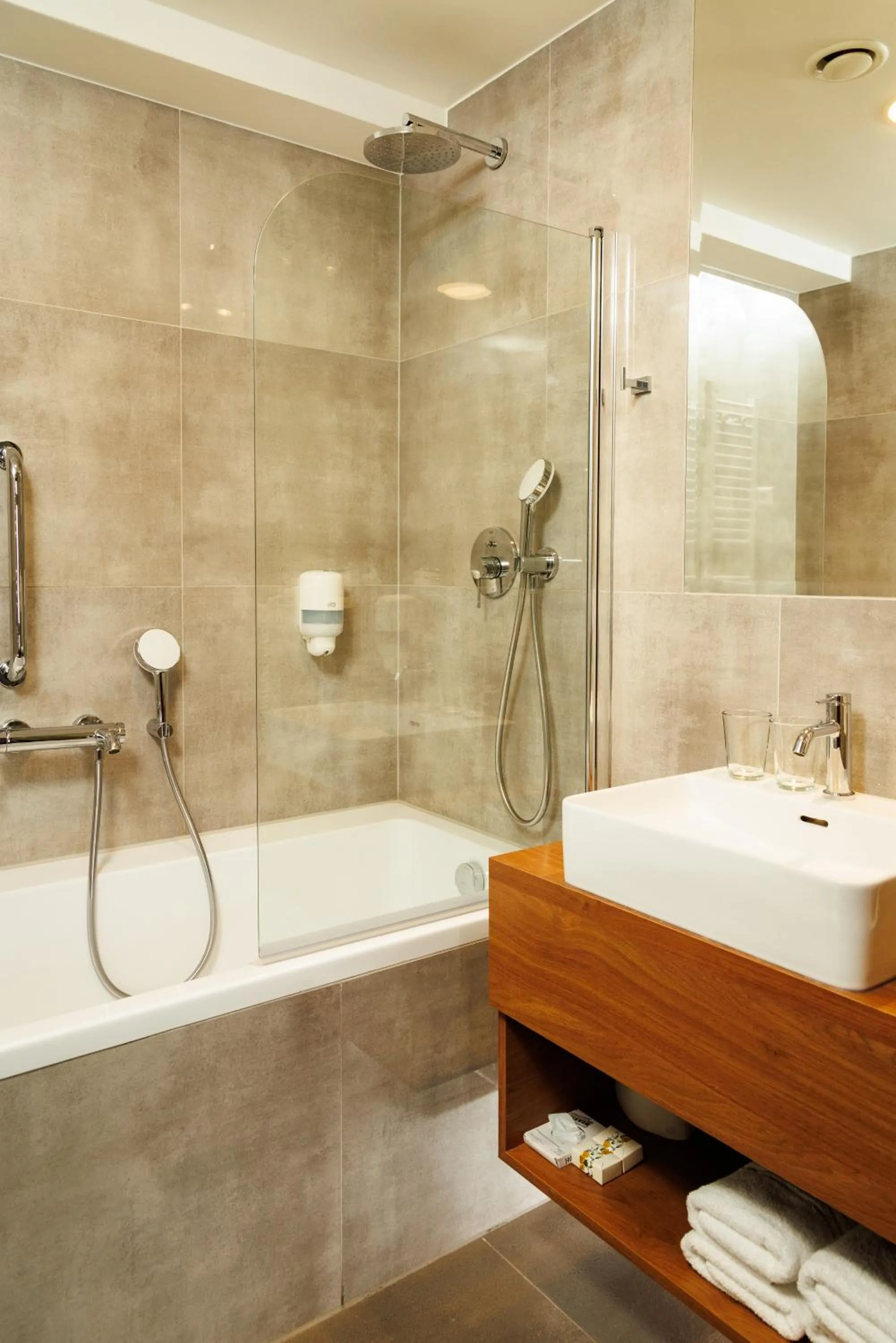 Bath in Jakubowy Hotel