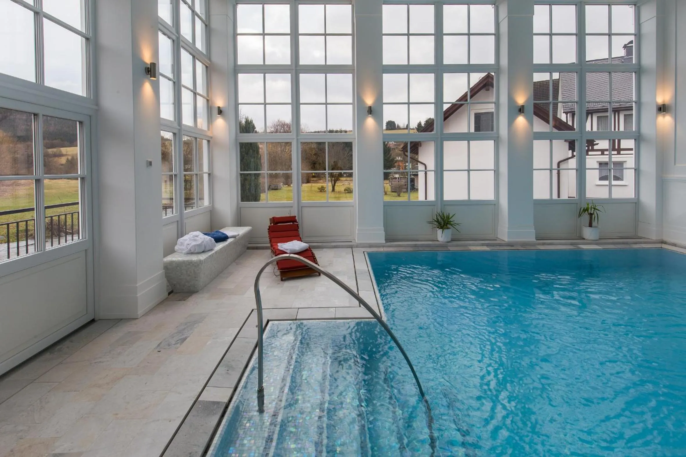 Swimming pool in Lahntalhotel Feudingen