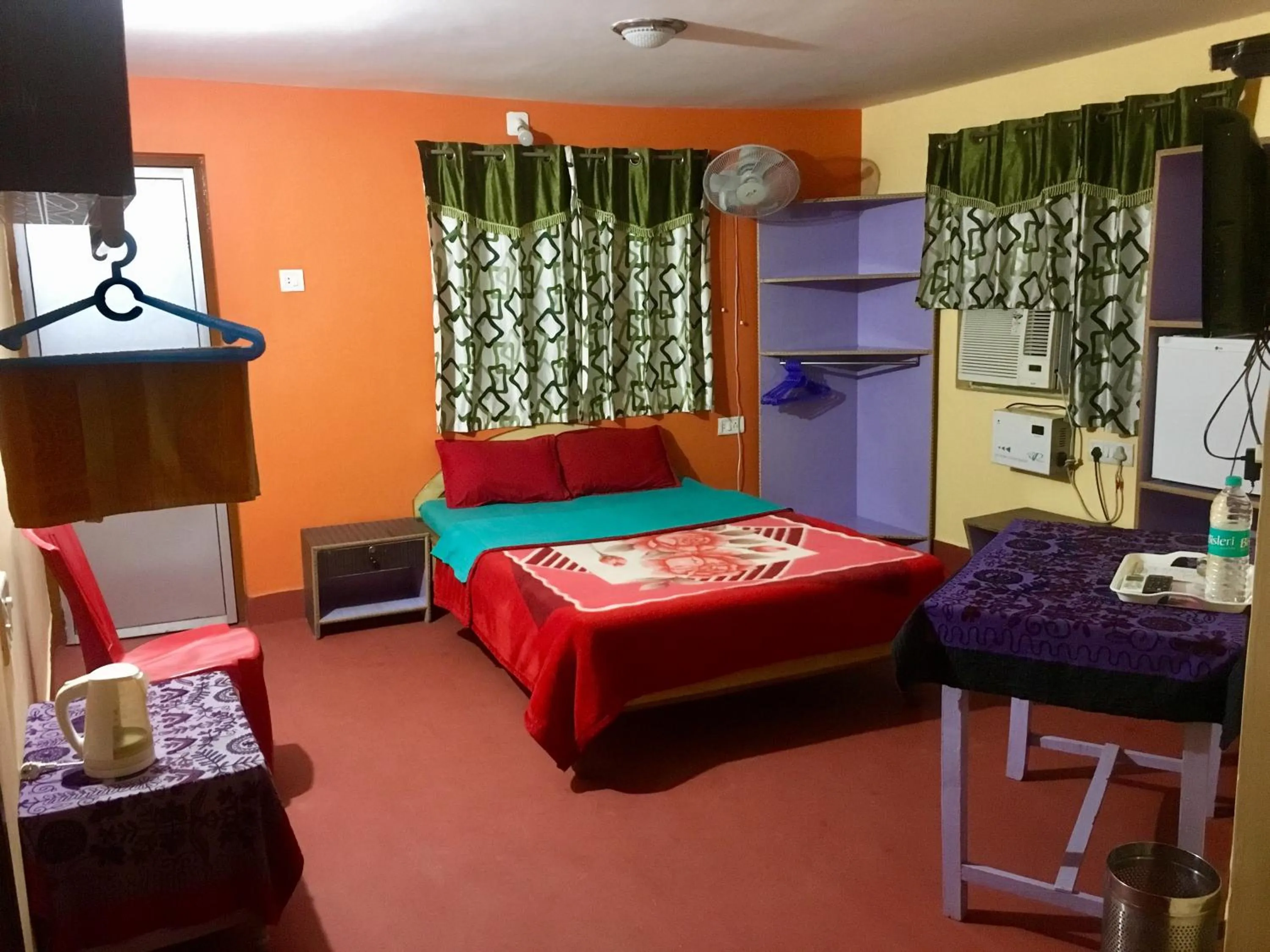 Photo of the whole room, Bed in Kundanbazar Guest House