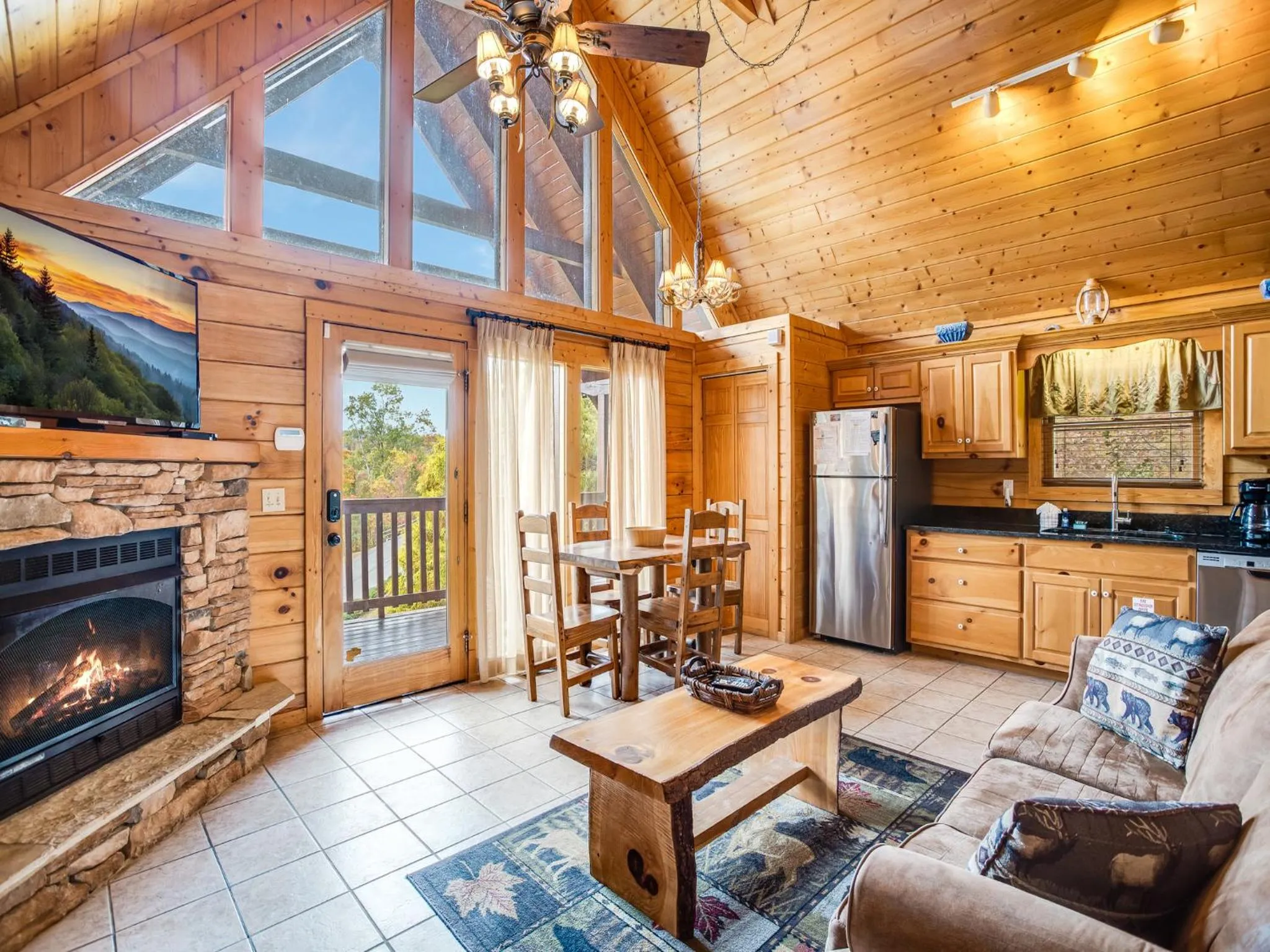 Living room in Saddle Ridge