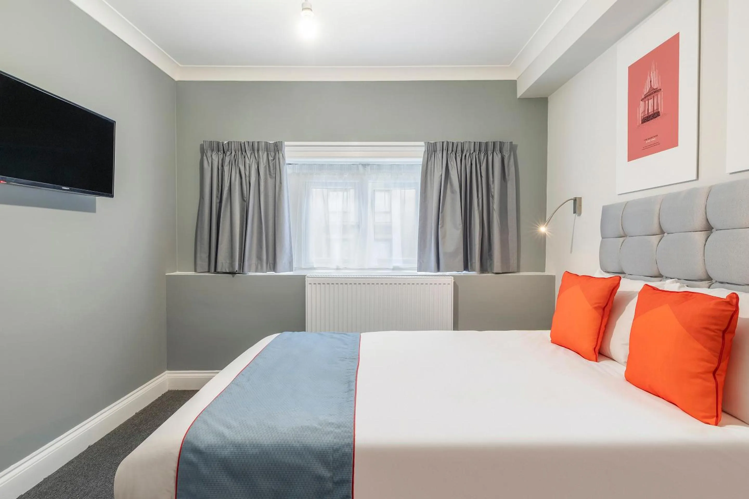 Bedroom, Bed in Townhouse Apollo, Hyde Park