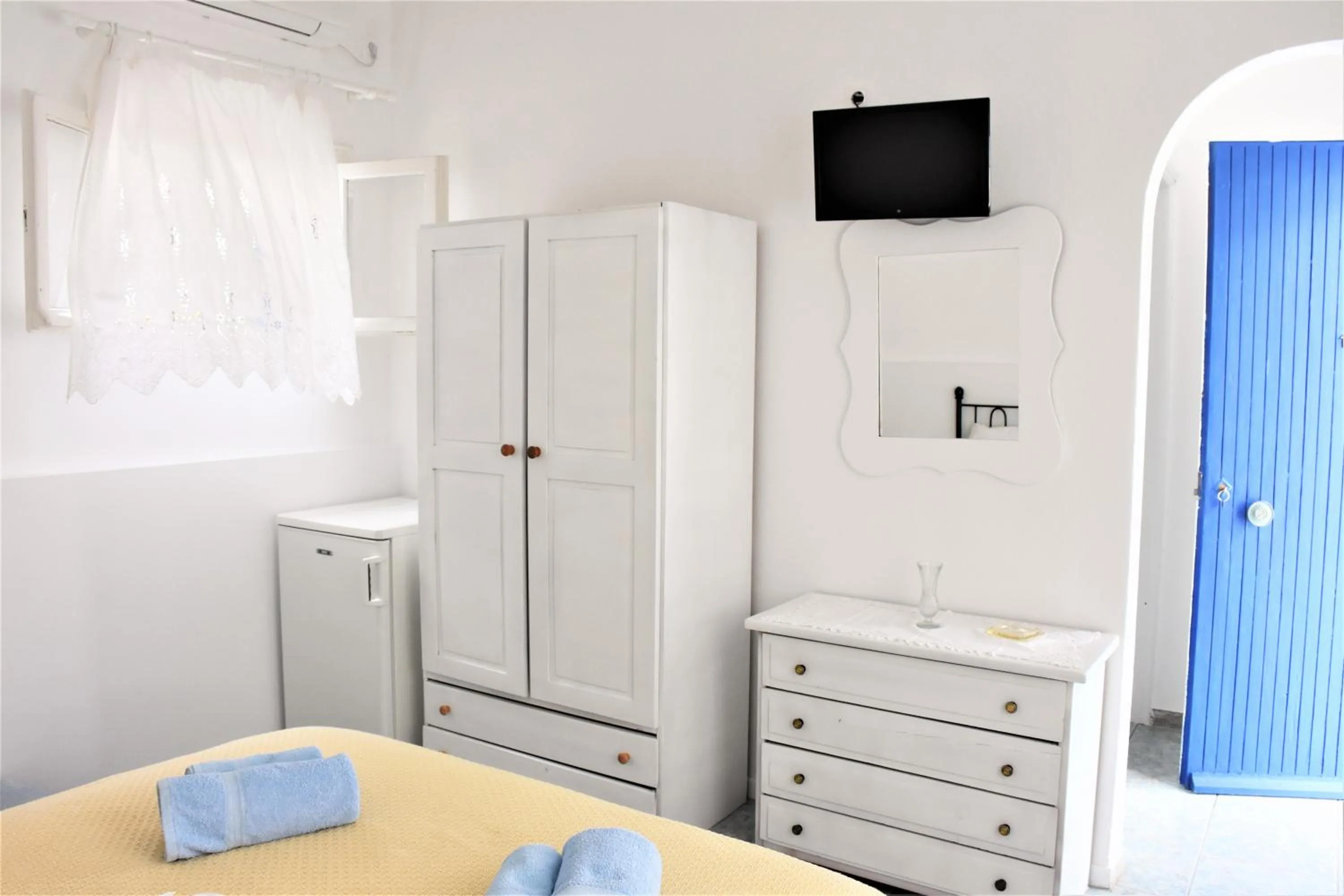 Bedroom, Bed in Bungalows Marina