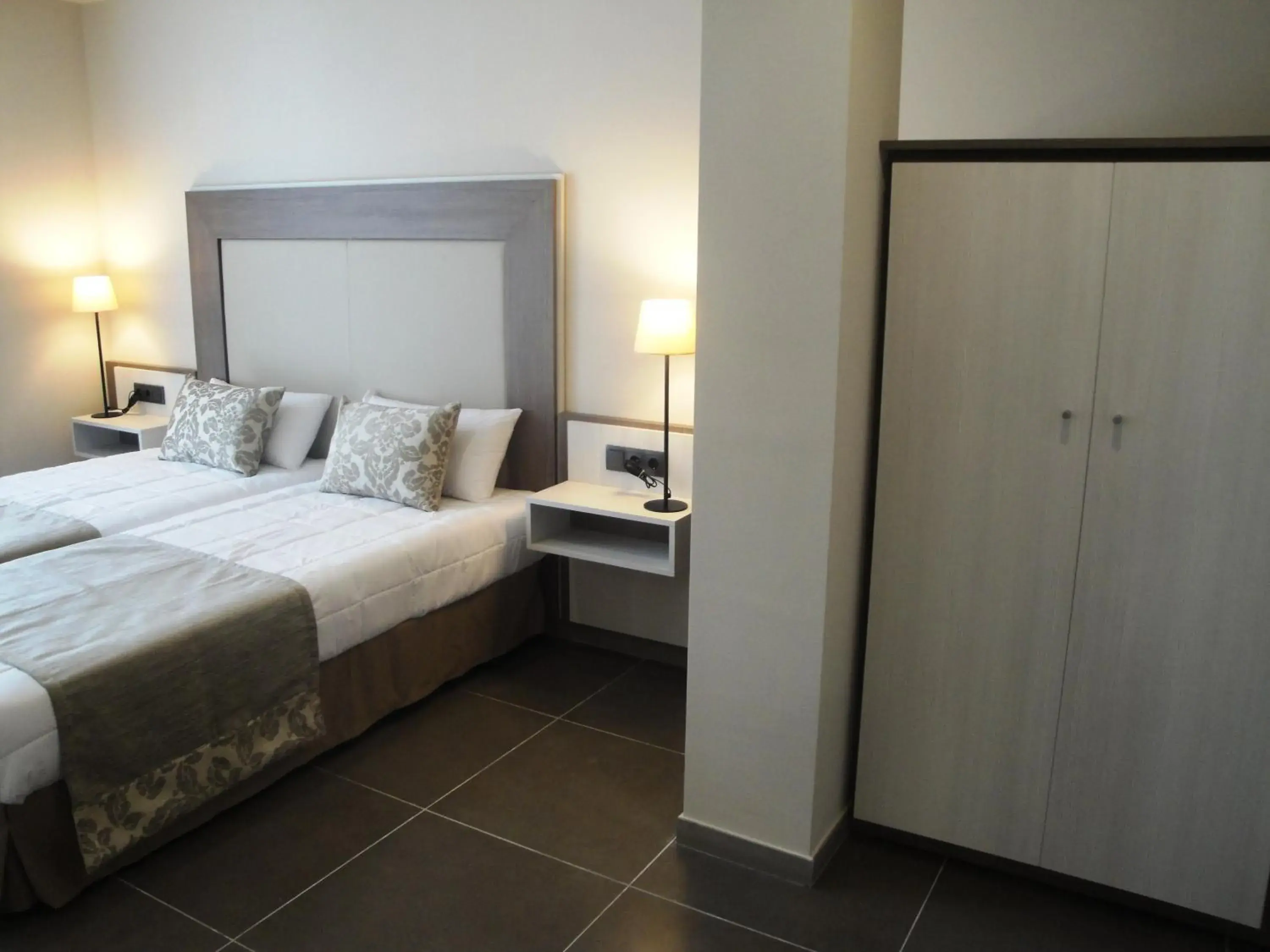 Bedroom, Bed in Pierre & Vacances Barcelona Sants Bedroom, Bed in Pierre & Vacances Barcelona Sants