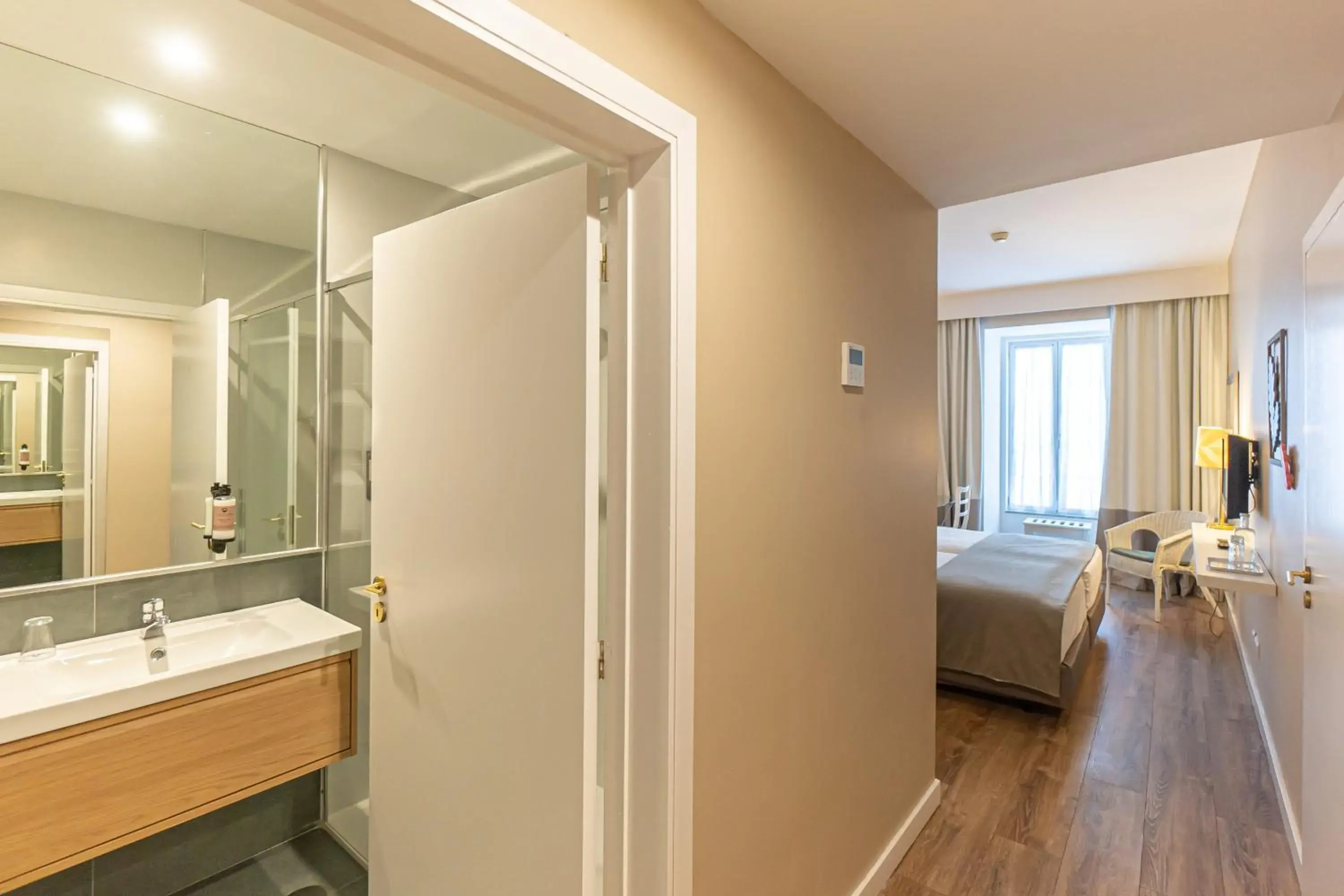 Double Room with SPA Package in Águas do Gerês - Hotel, Termas & Spa Double Room with SPA Package in Águas do Gerês - Hotel, Termas & Spa