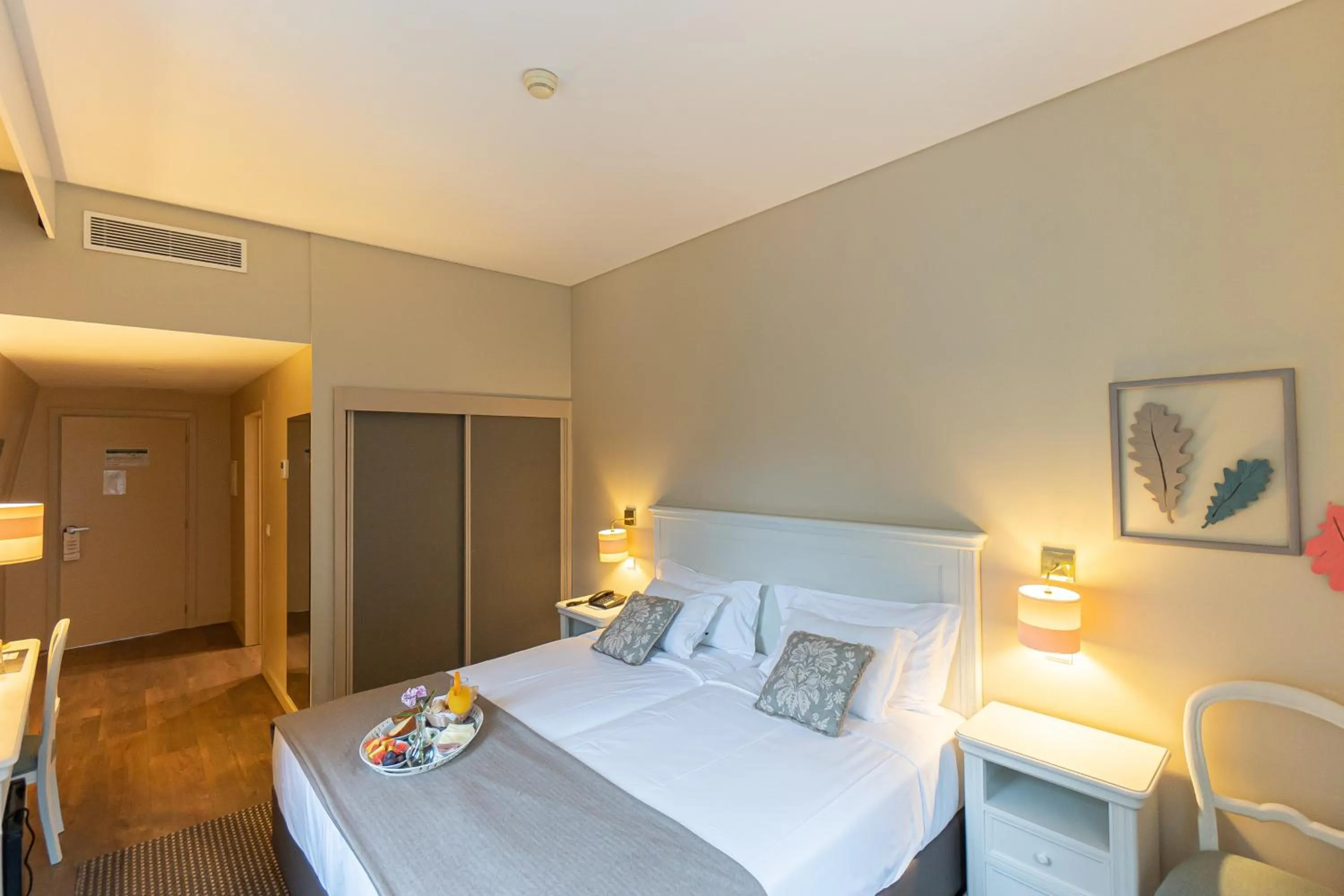 Bedroom, Bed in Águas do Gerês - Hotel, Termas & Spa