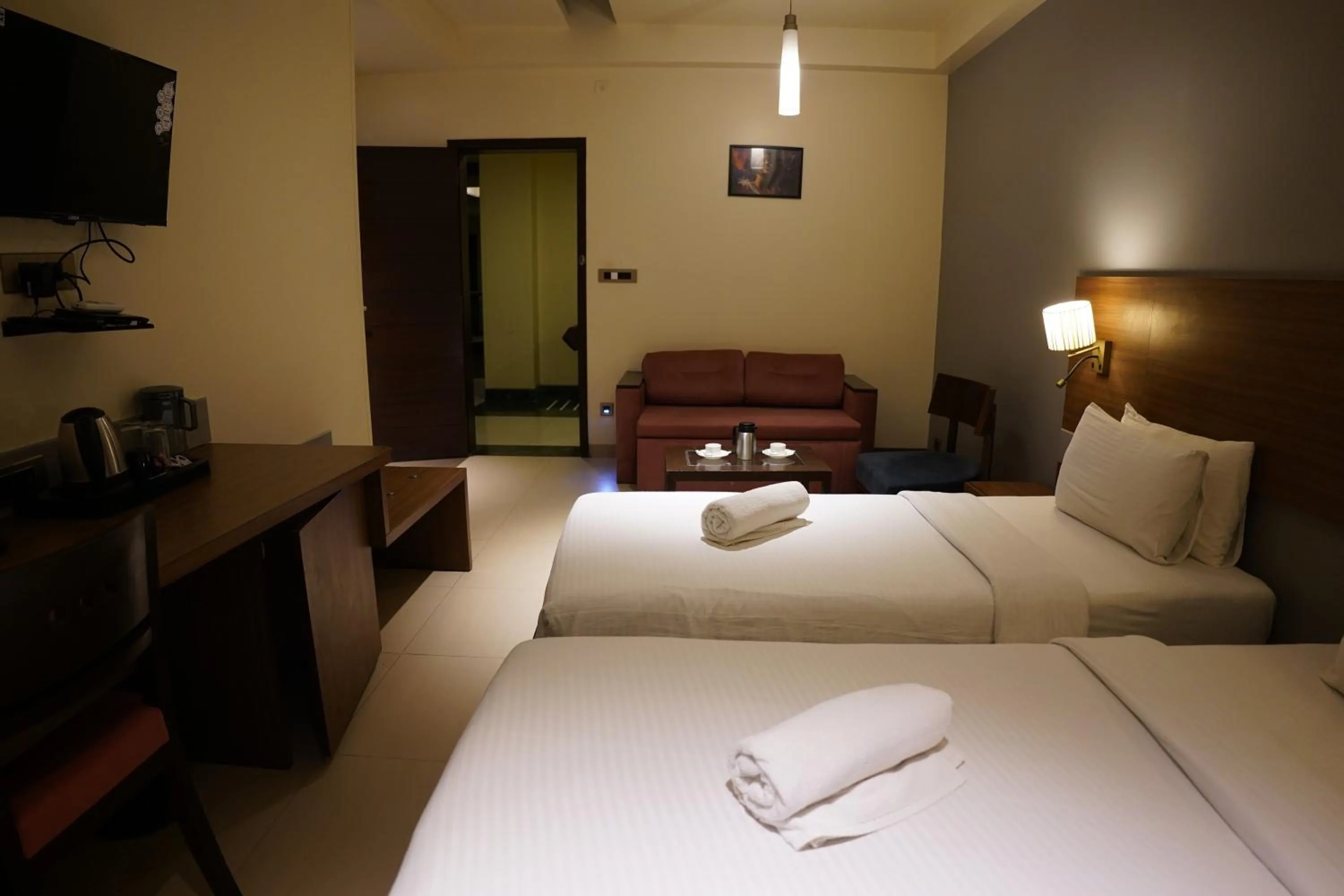 Bed in Hotel Sadanand Regency - Newly Renovated