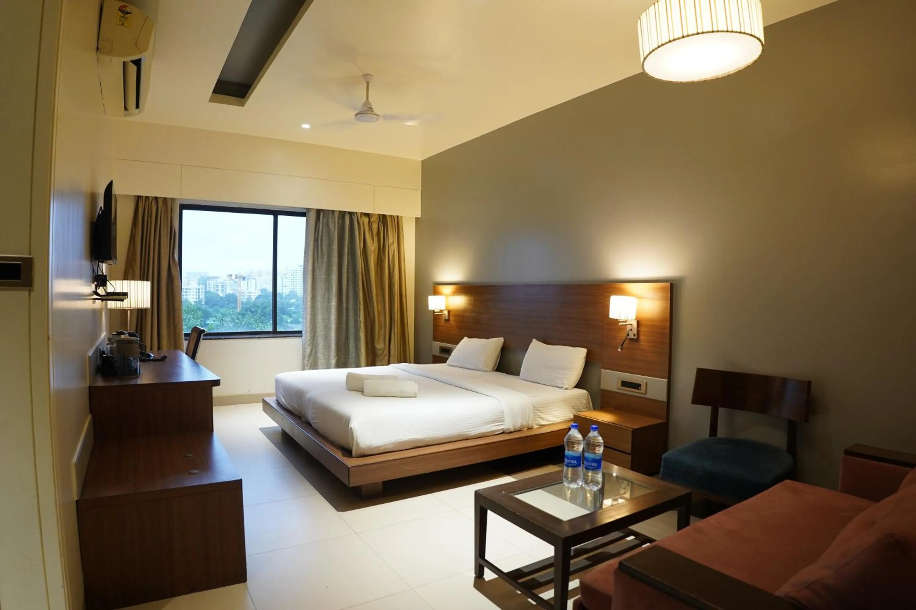 Bed in Hotel Sadanand Regency - Newly Renovated