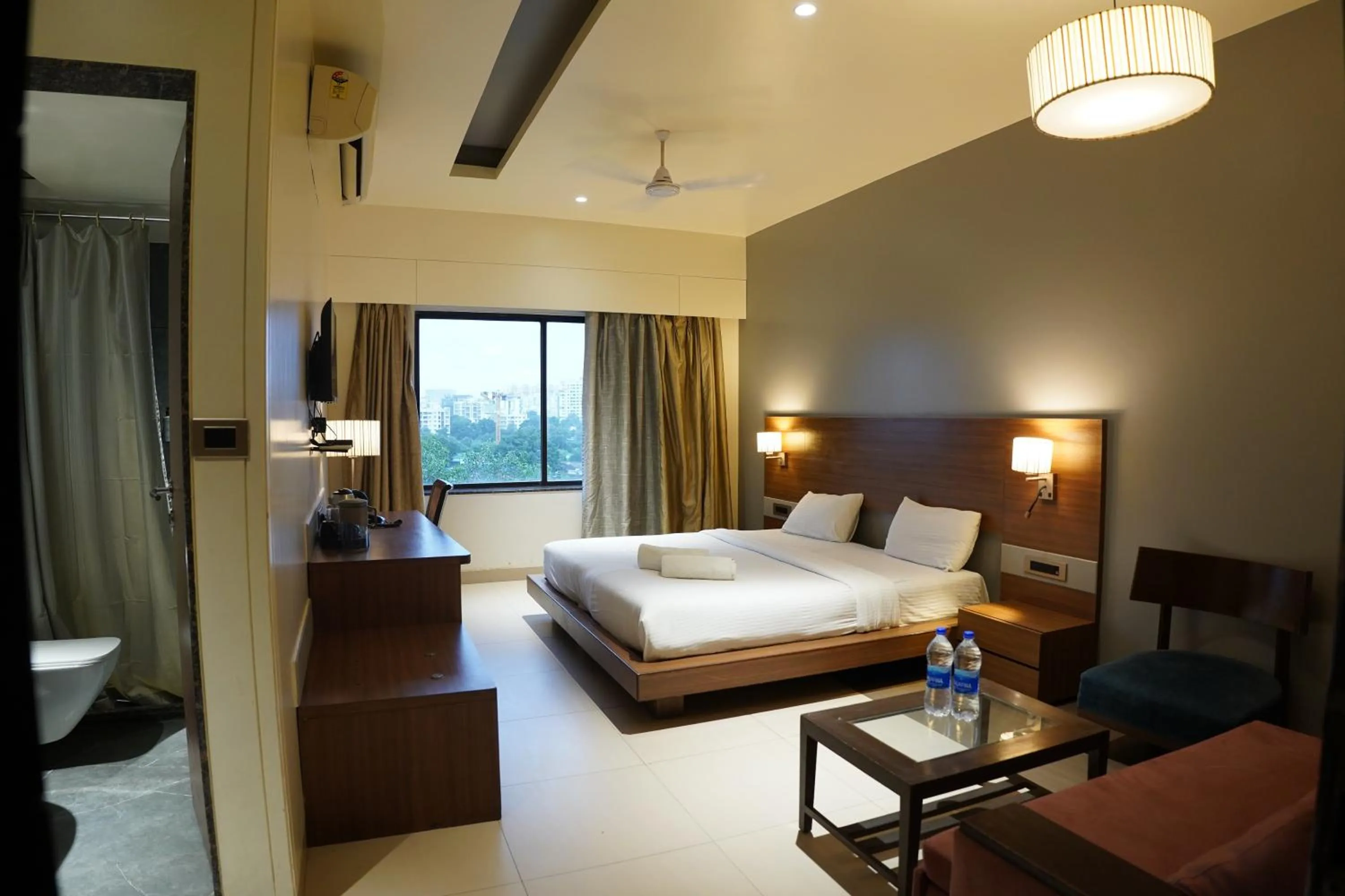 Bed in Hotel Sadanand Regency - Newly Renovated