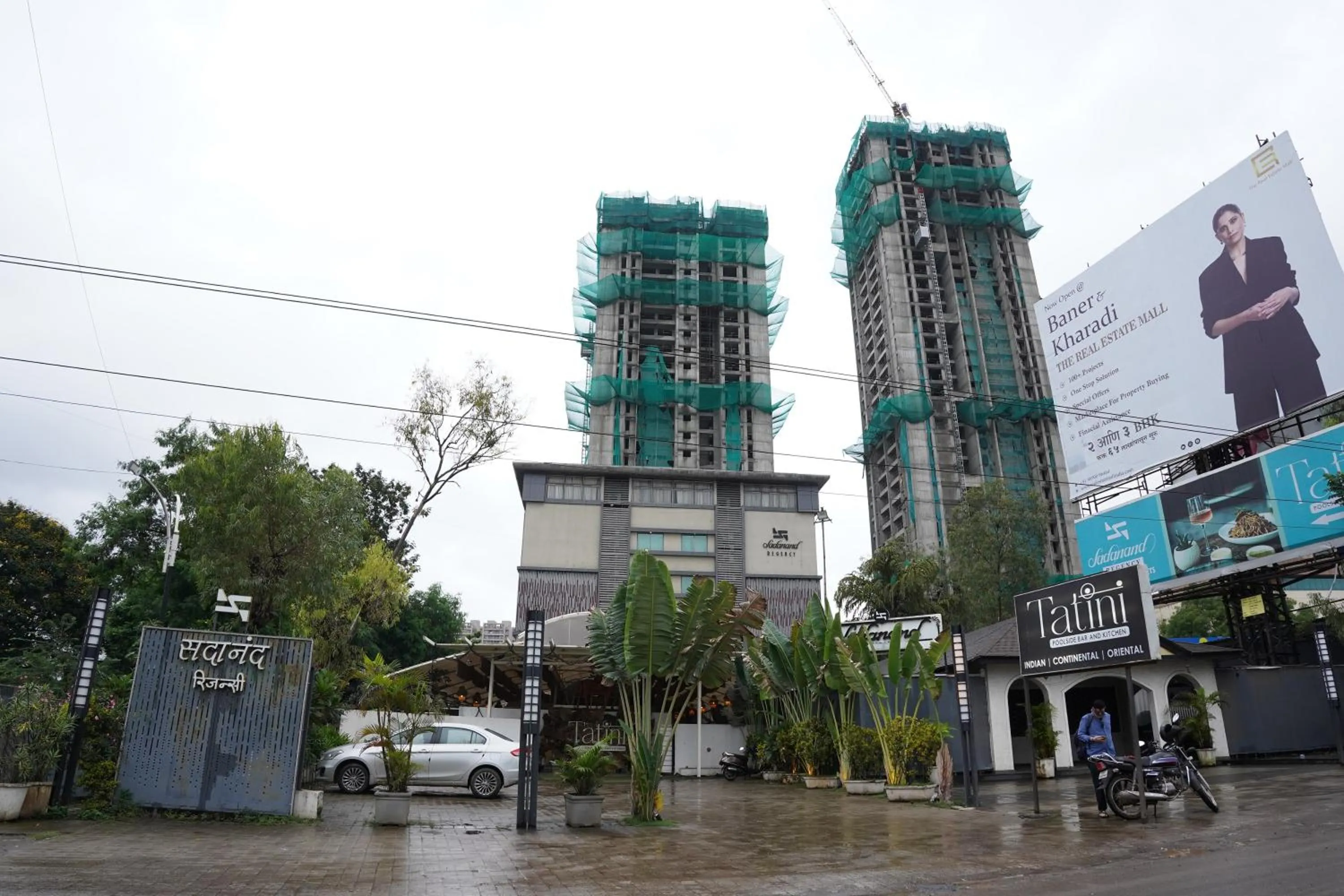 Property building in Hotel Sadanand Regency - Newly Renovated