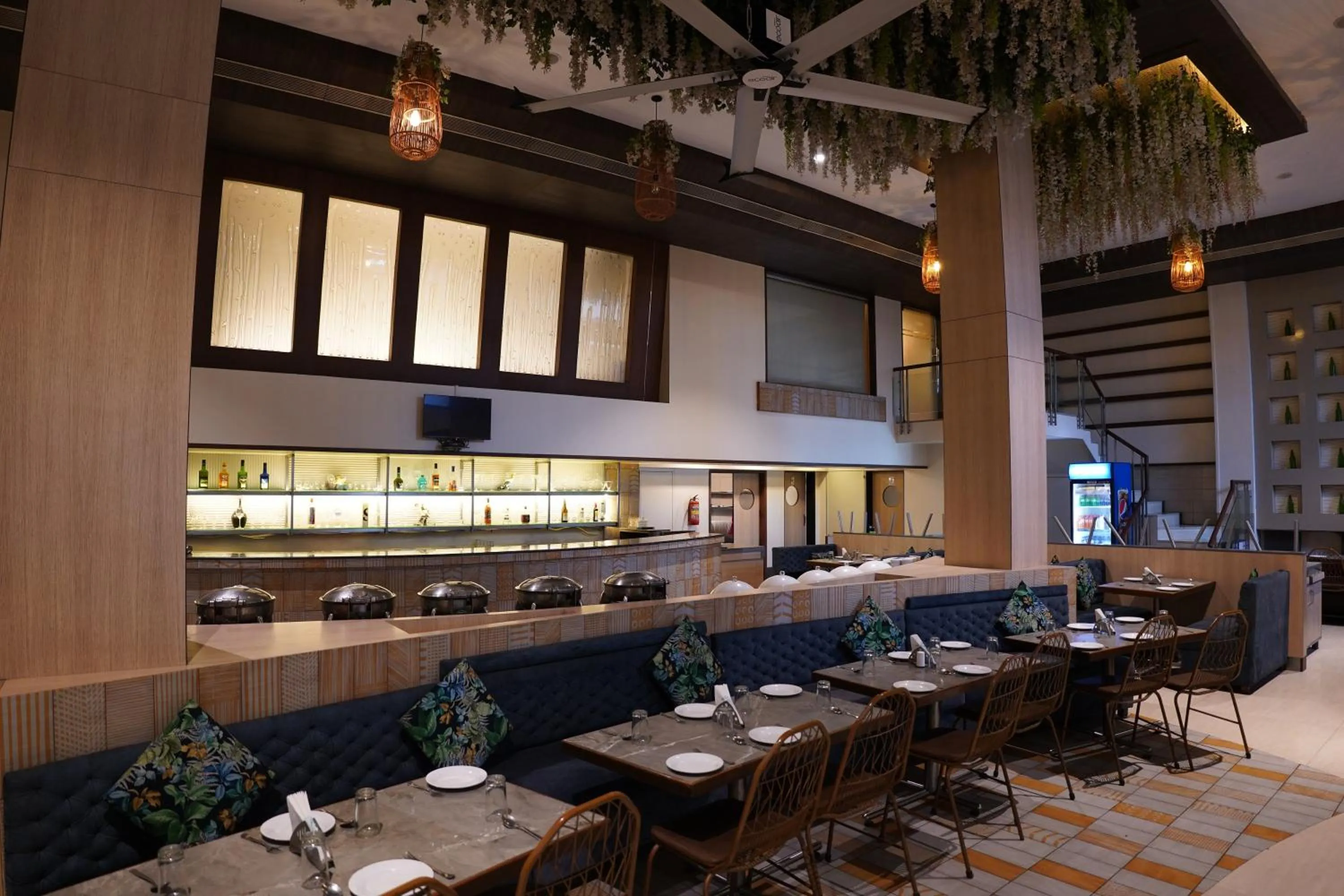 Restaurant/places to eat in Hotel Sadanand Regency - Newly Renovated