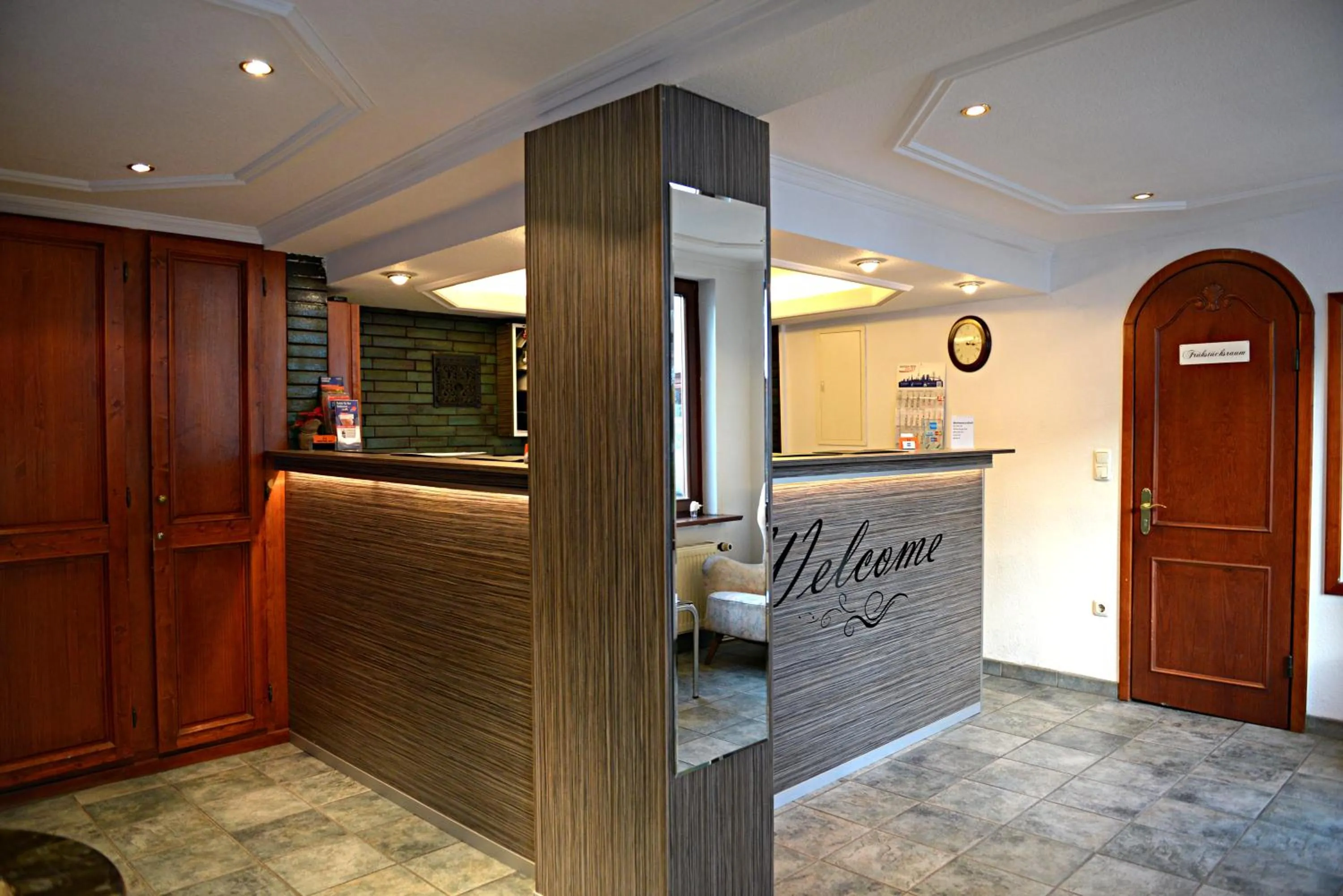 Lobby or reception in Motel21 Hamburg-Mitte